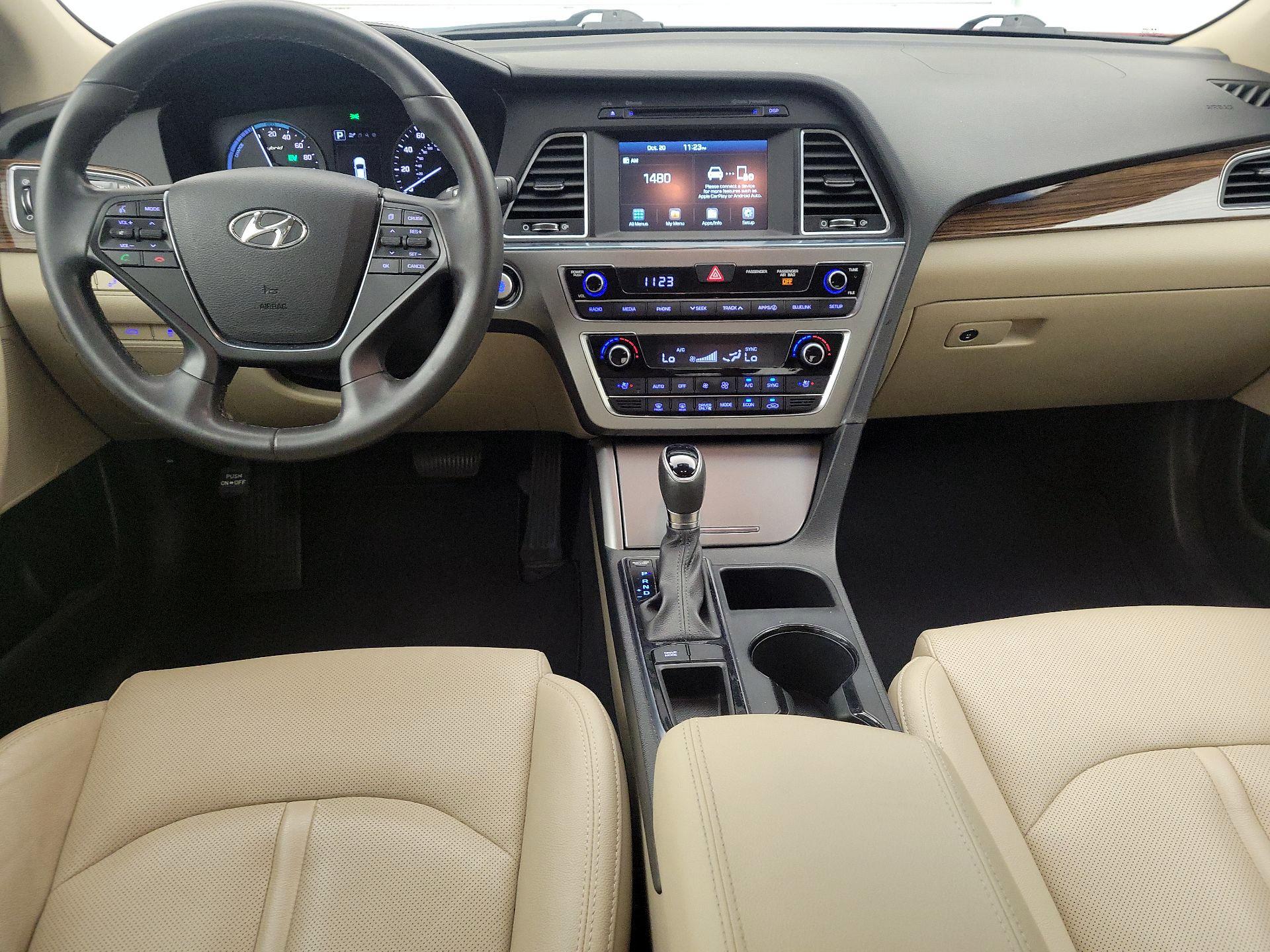Thumbnail: 2017 Hyundai Sonata - 9