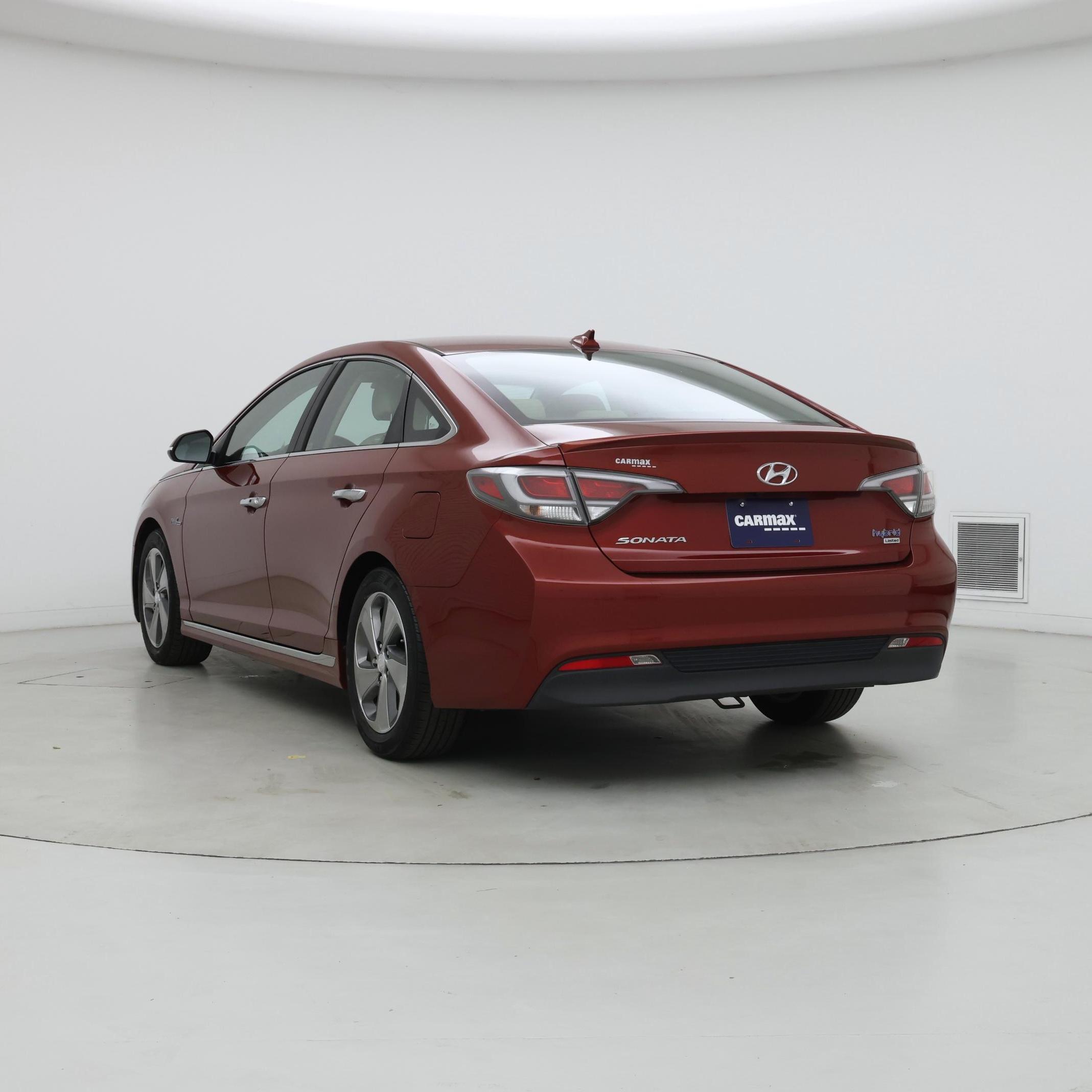 Thumbnail: 2017 Hyundai Sonata - 2