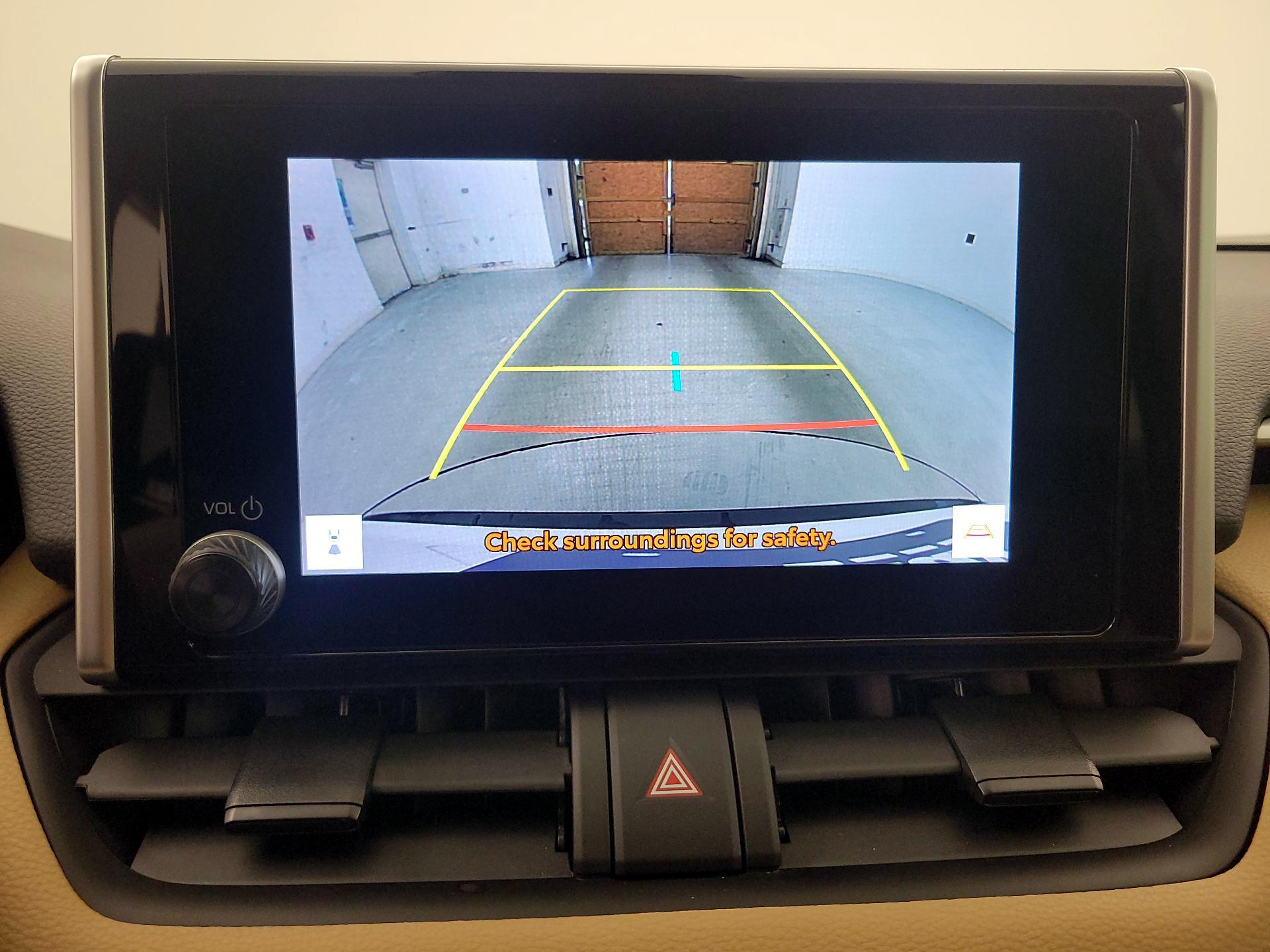 Thumbnail: 2023 Toyota RAV4 - 14