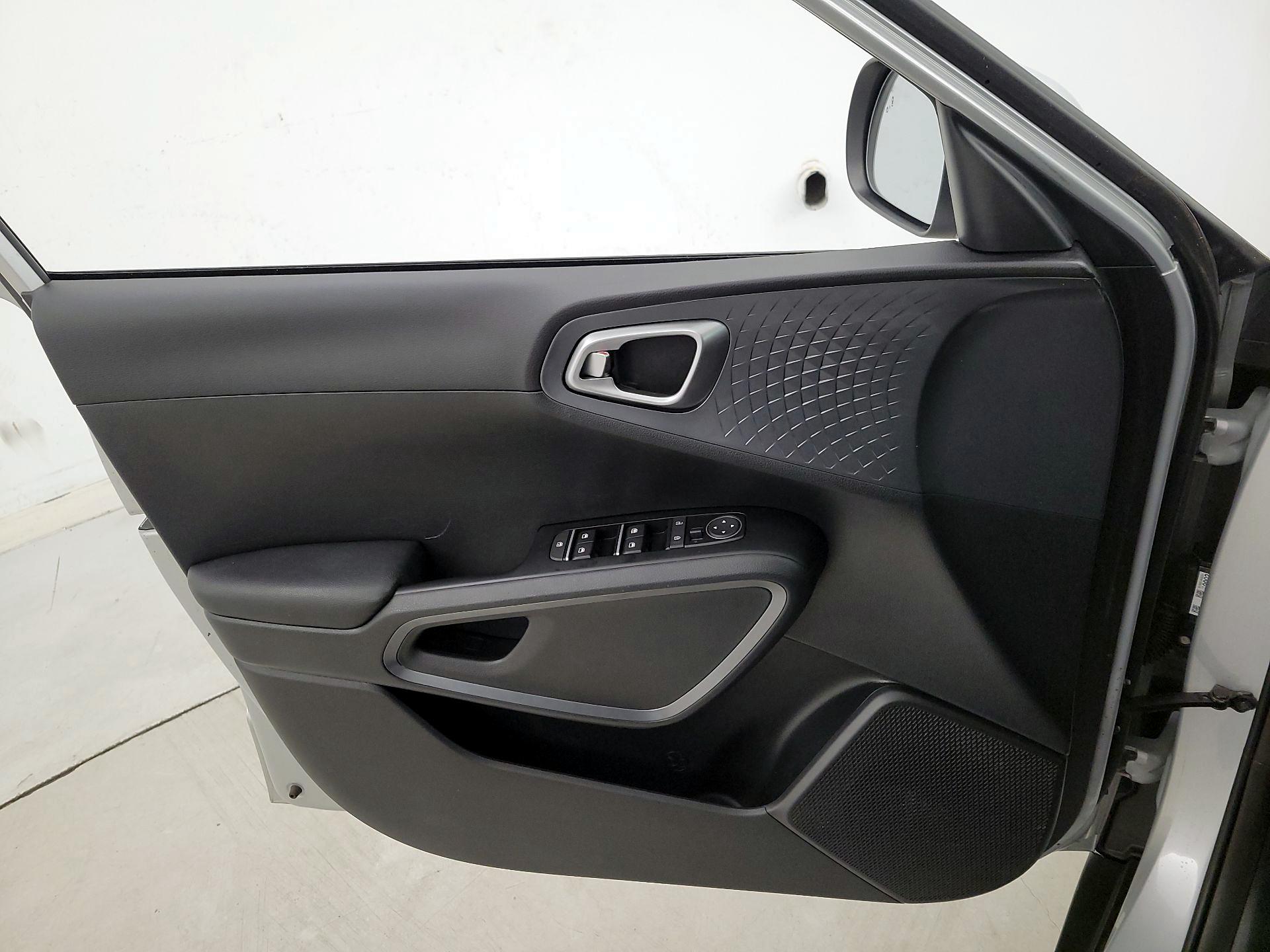 Thumbnail: 2021 Kia Soul - 12