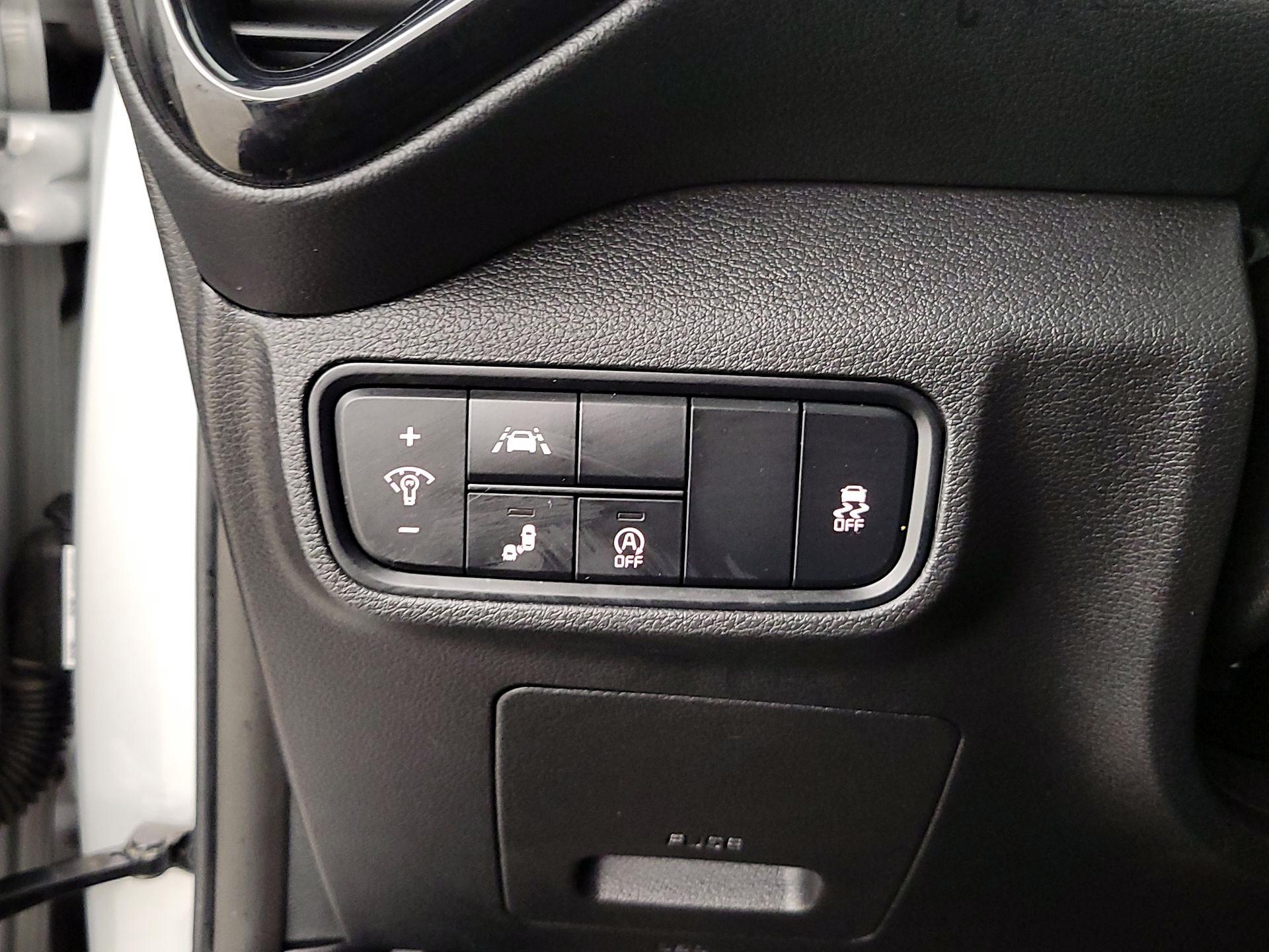 Thumbnail: 2021 Kia Soul - 13