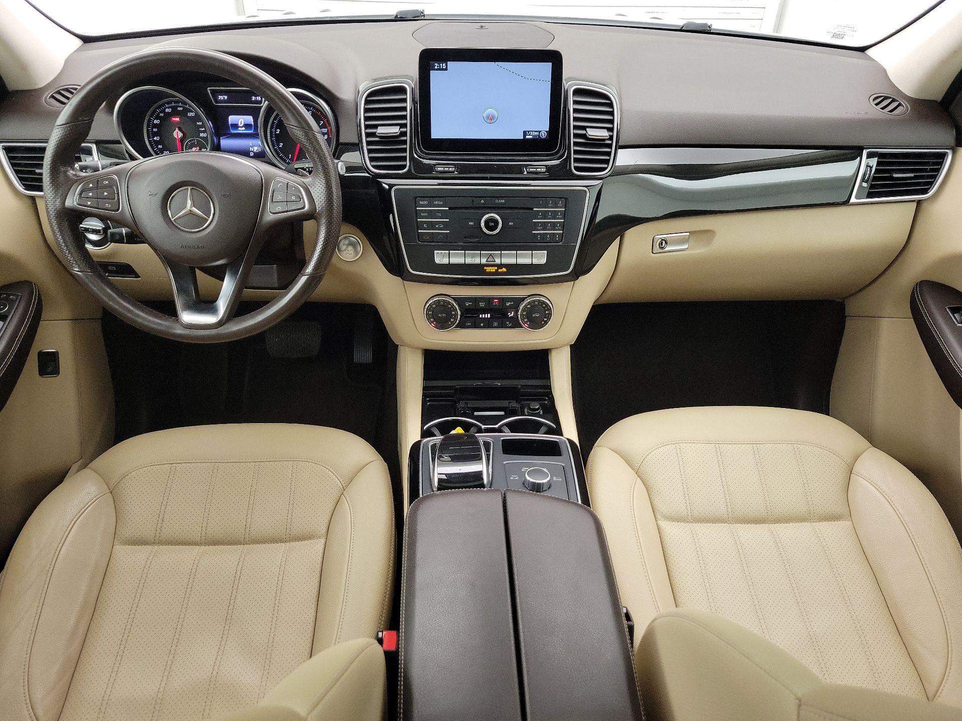 Thumbnail: 2017 Mercedes-Benz GLE - 9