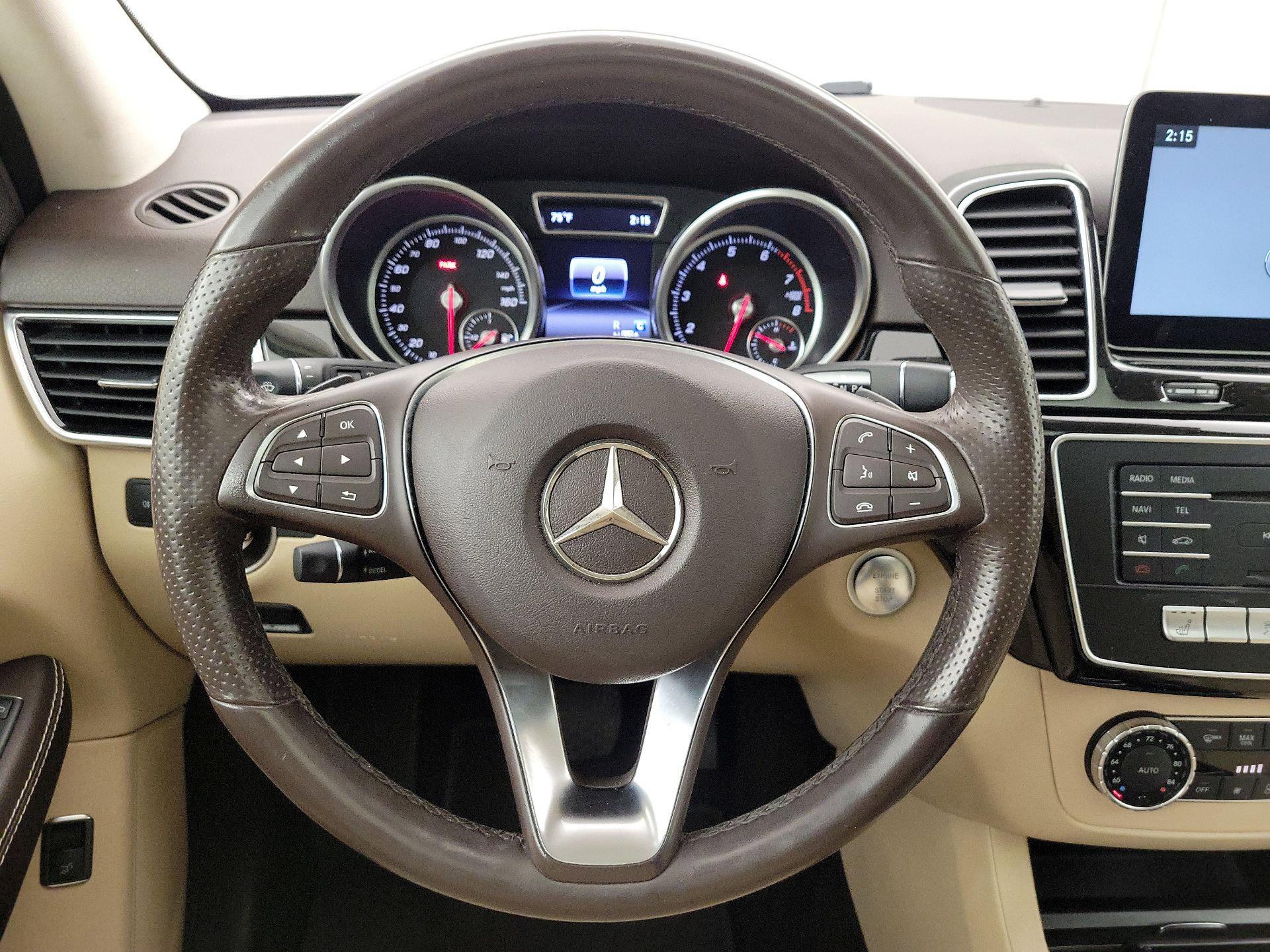 Thumbnail: 2017 Mercedes-Benz GLE - 10