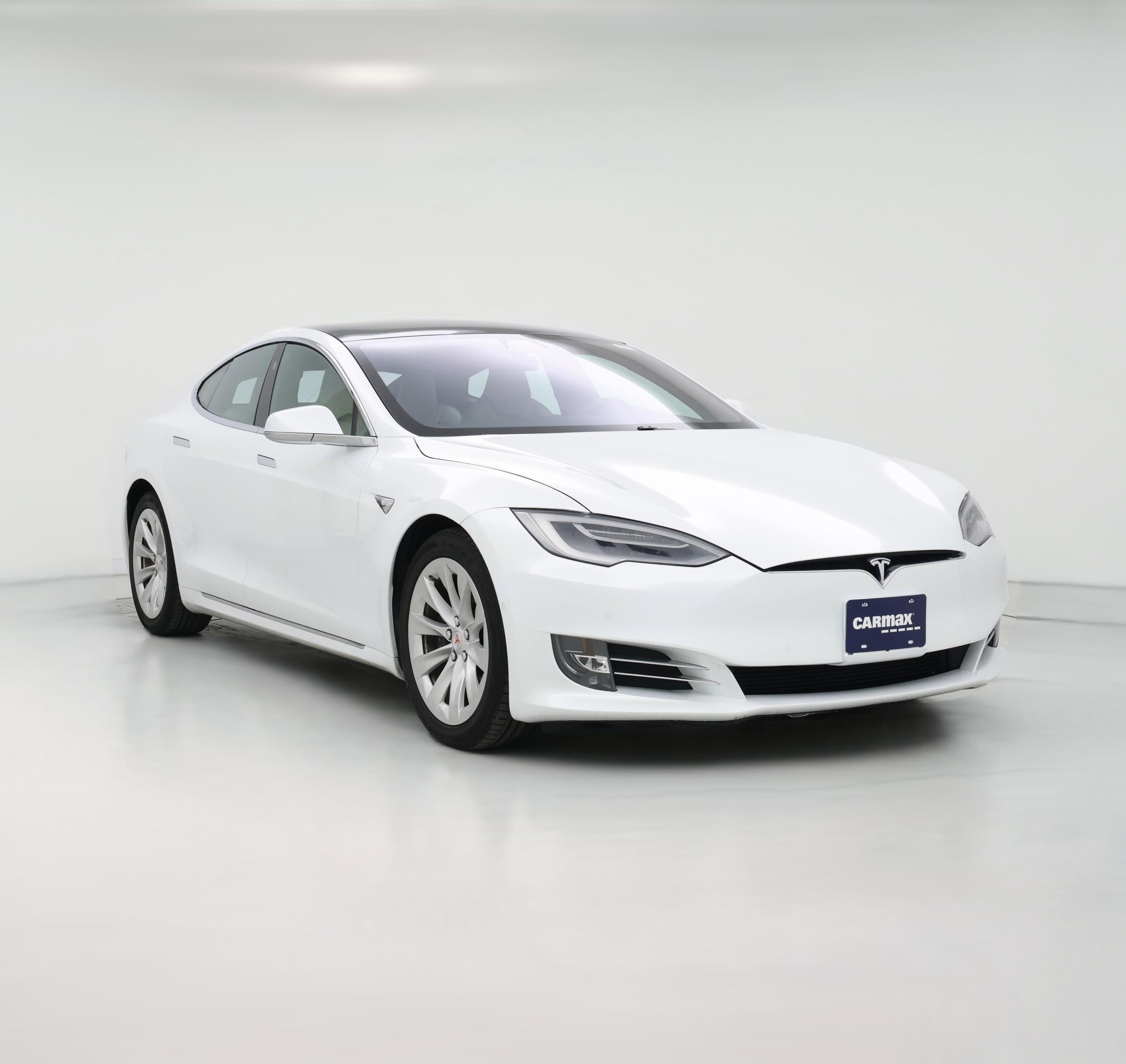 Thumbnail: 2019 Tesla Model S - 1