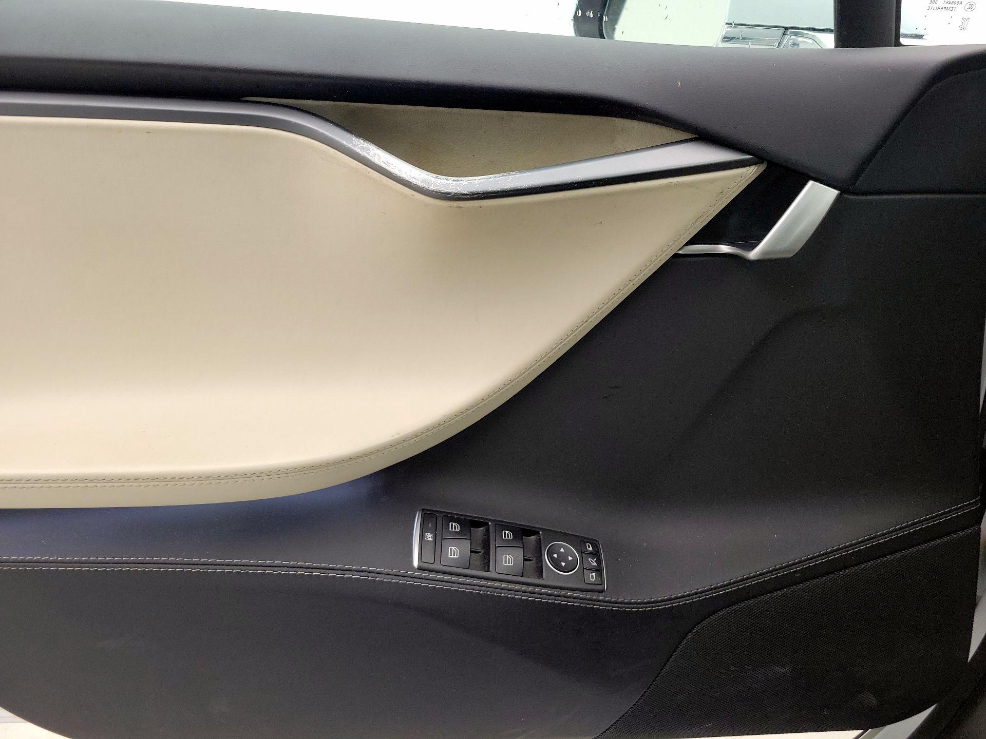 Thumbnail: 2019 Tesla Model S - 12