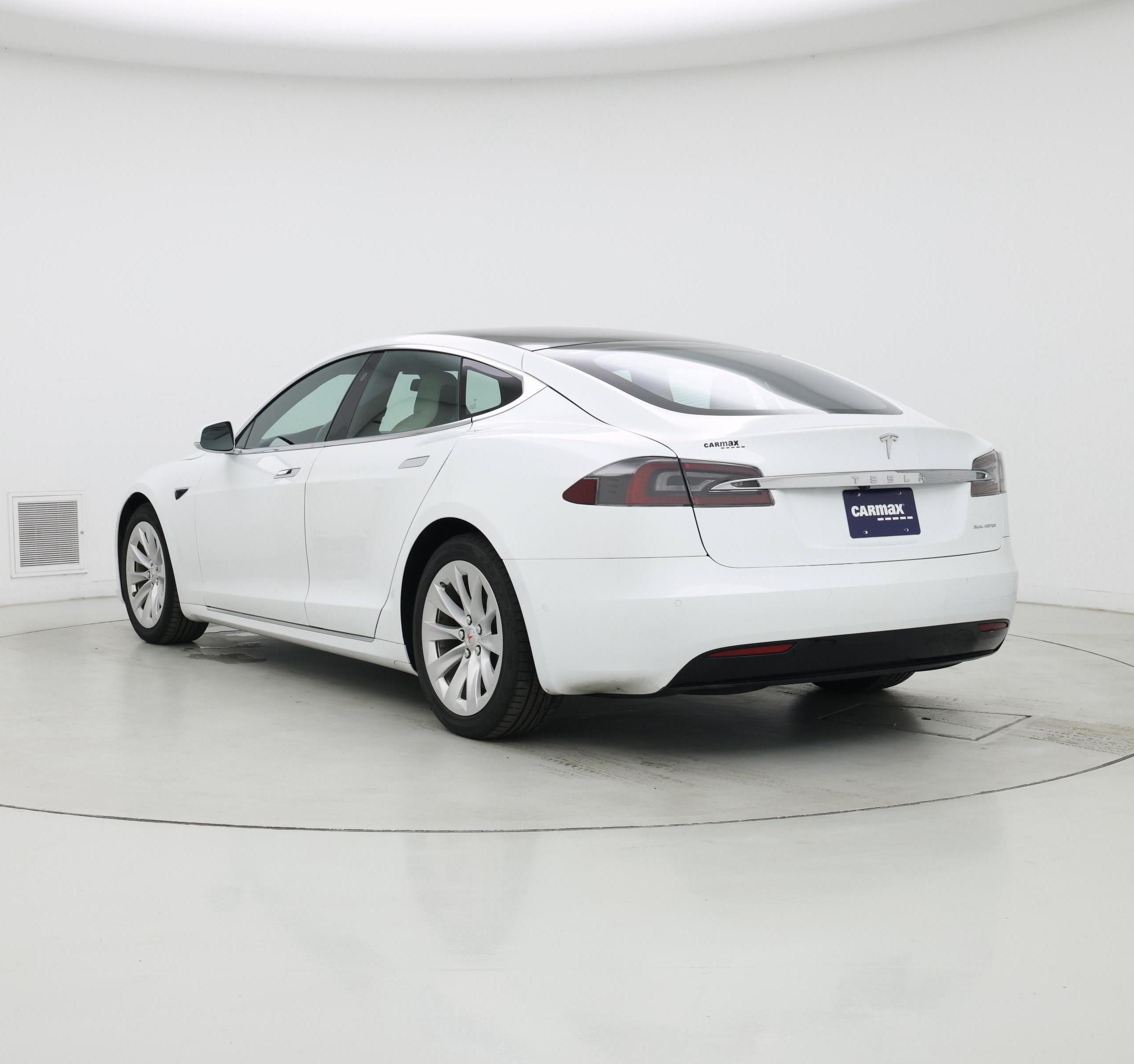 Thumbnail: 2019 Tesla Model S - 2