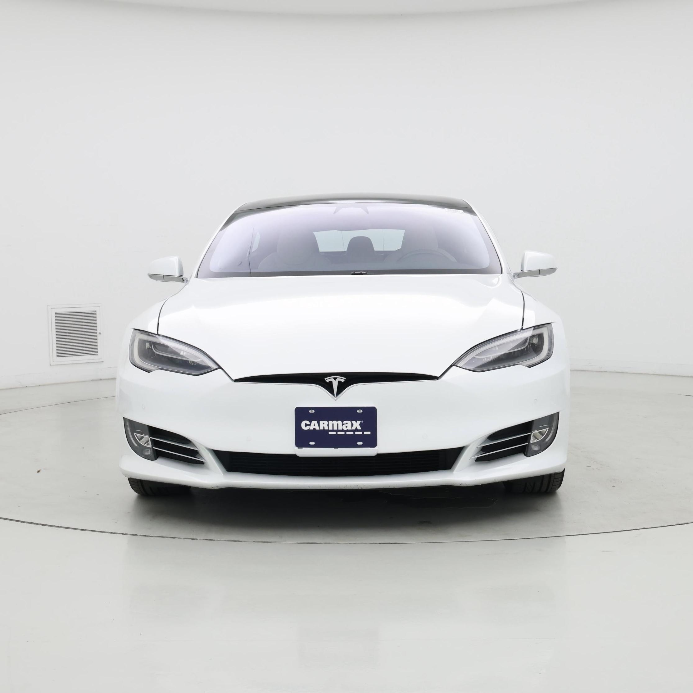 Thumbnail: 2019 Tesla Model S - 5