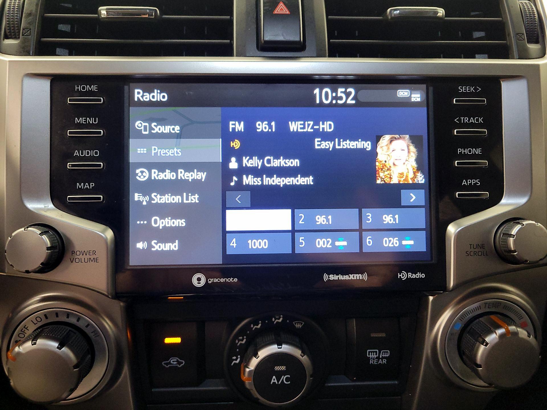 Thumbnail: 2021 Toyota 4Runner - 16