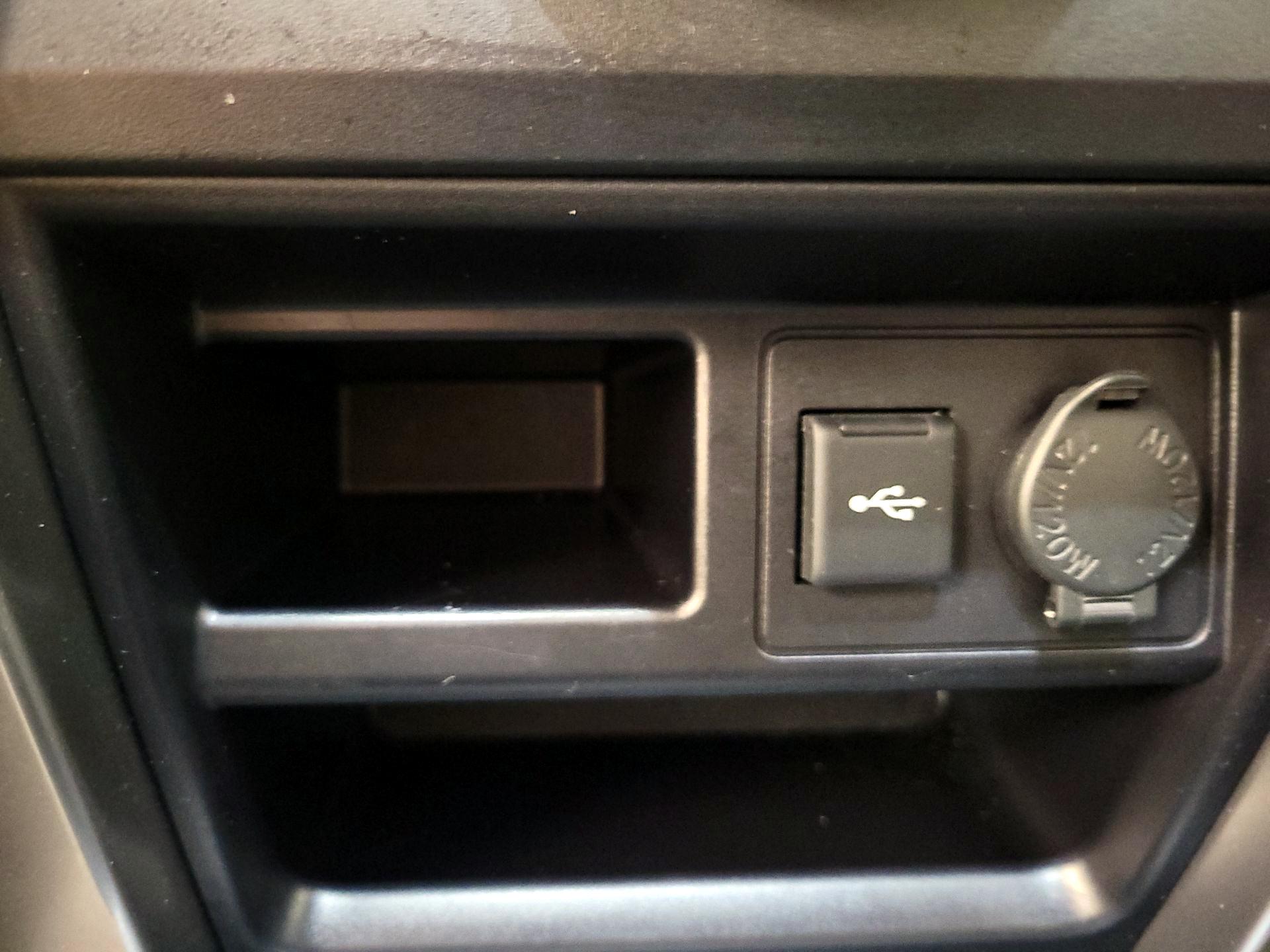 Thumbnail: 2021 Toyota 4Runner - 19