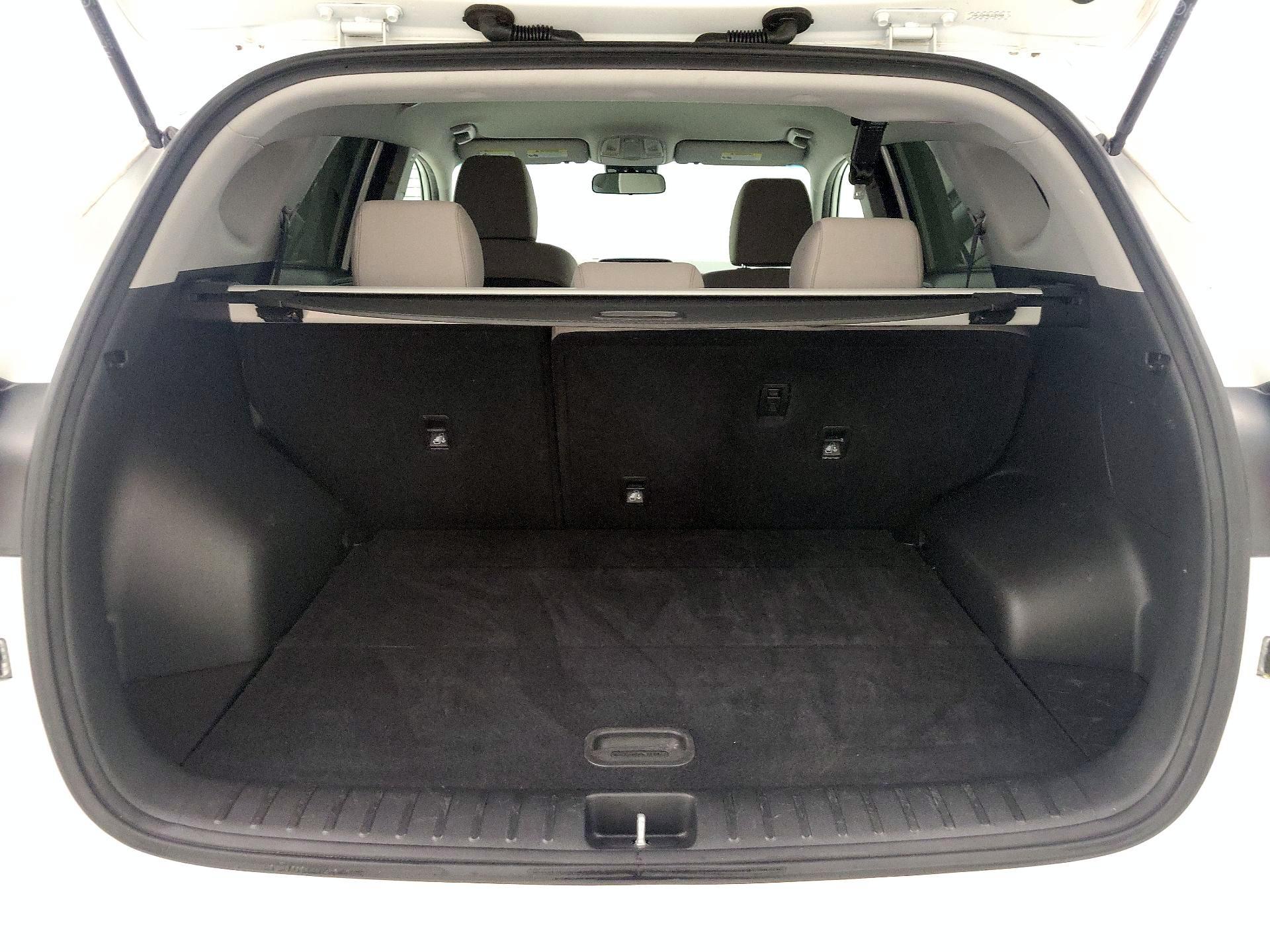 Thumbnail: 2020 Hyundai Tucson - 20