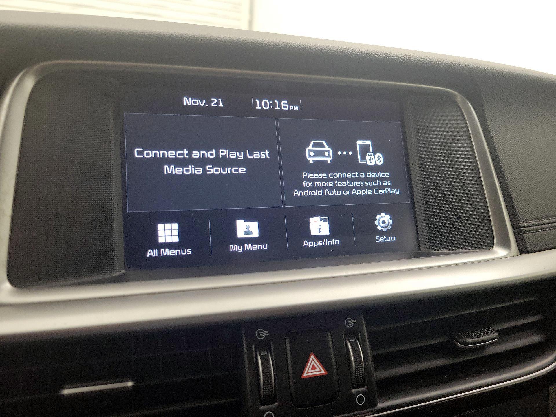 Thumbnail: 2019 Kia Optima - 15