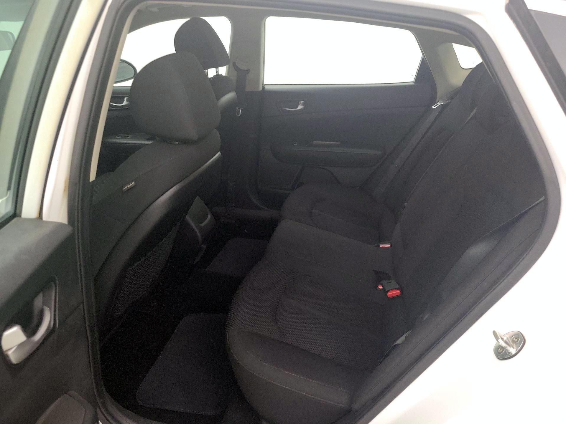 Thumbnail: 2019 Kia Optima - 18