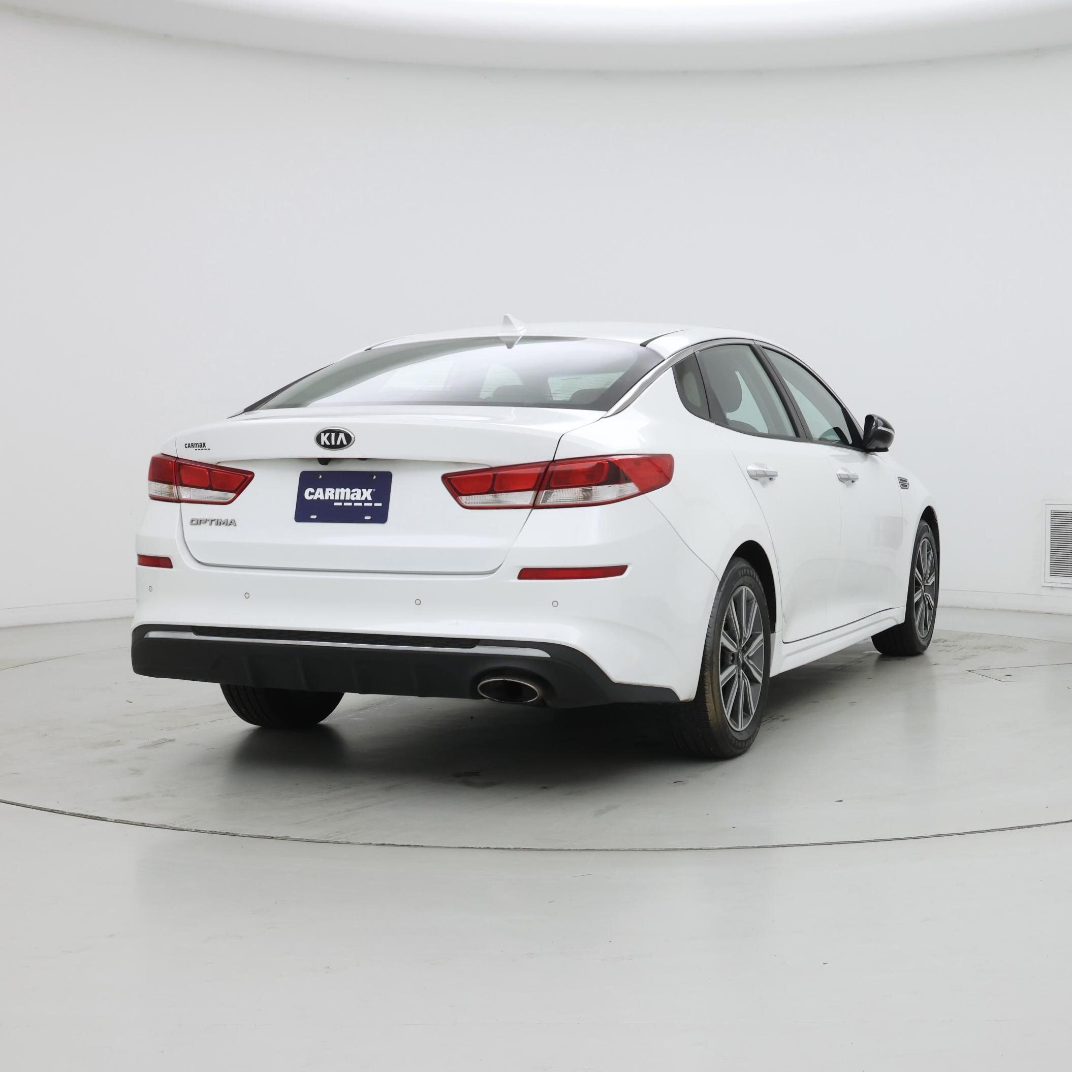 Thumbnail: 2019 Kia Optima - 8