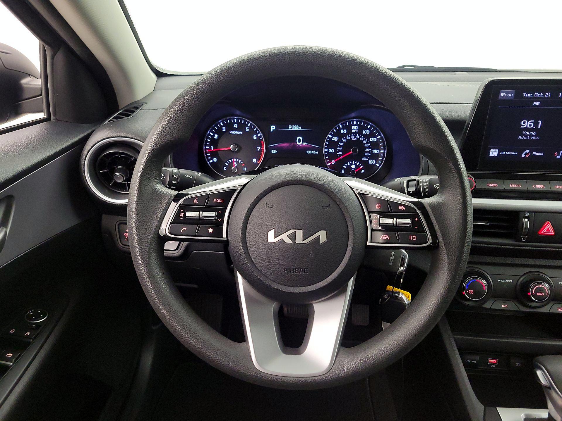 Thumbnail: 2024 Kia Forte - 10