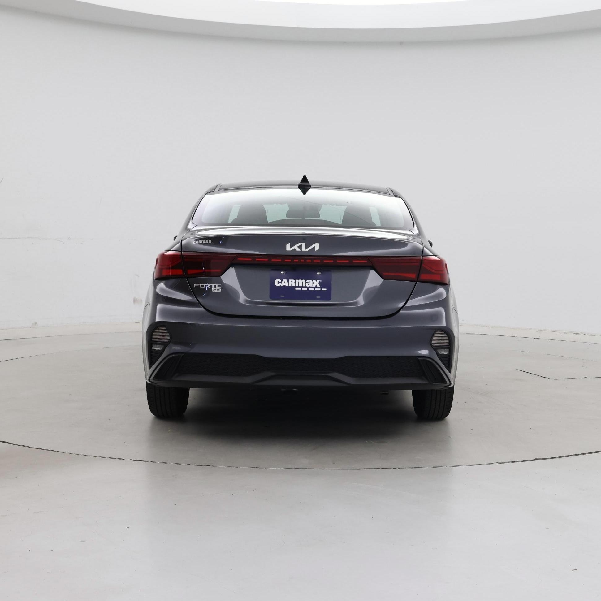 Thumbnail: 2024 Kia Forte - 6