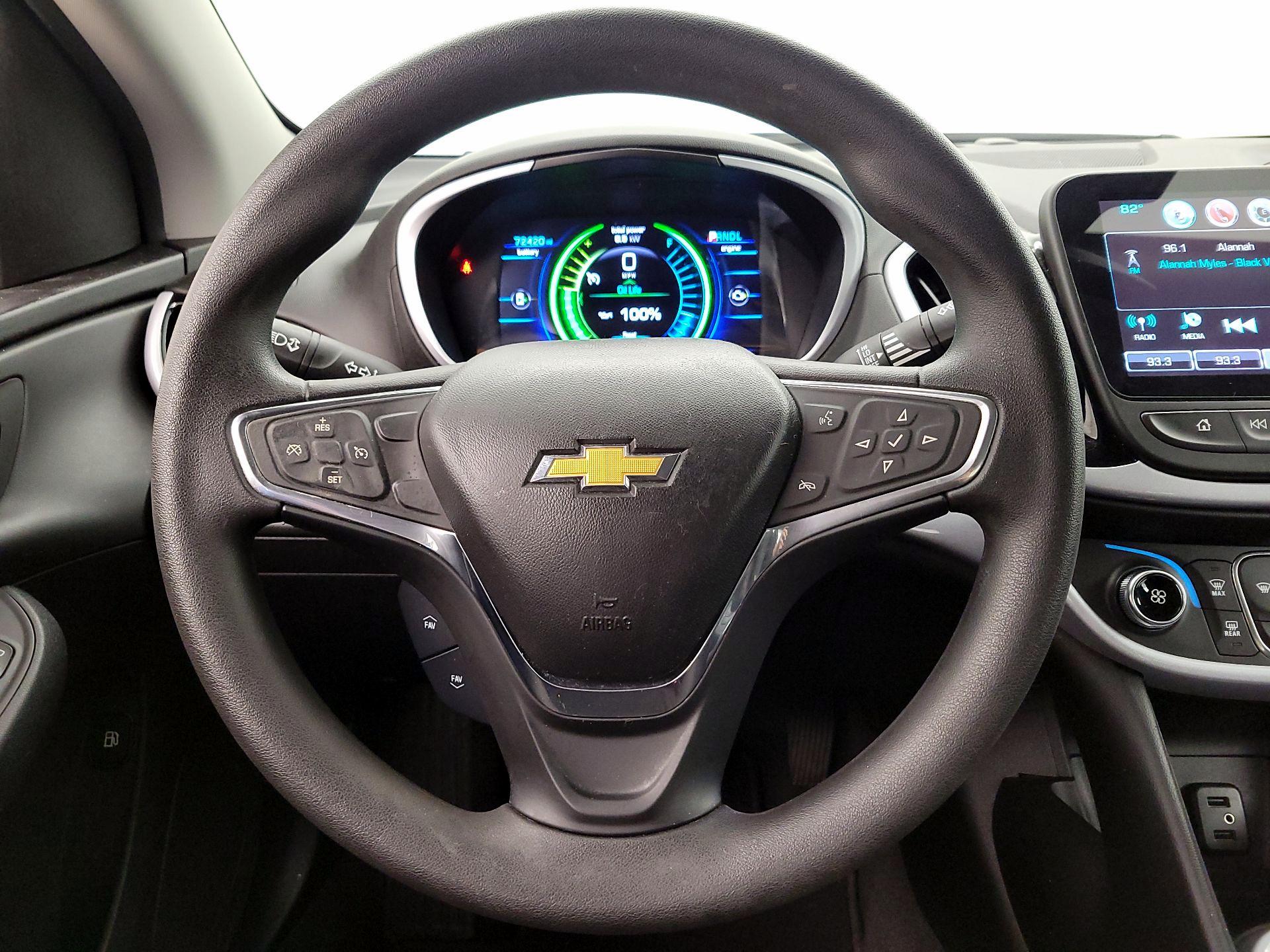 Thumbnail: 2018 Chevrolet Volt - 10
