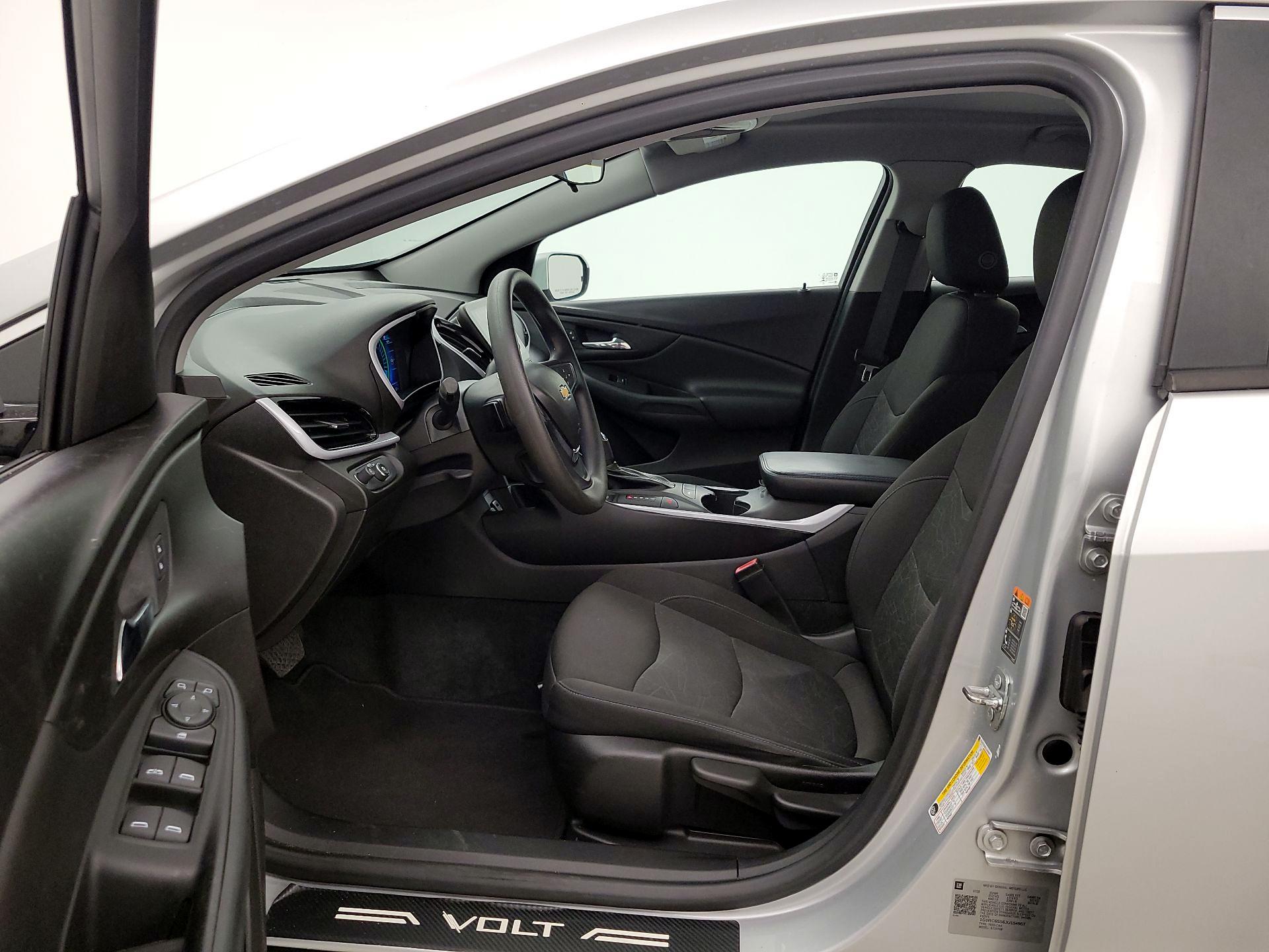 Thumbnail: 2018 Chevrolet Volt - 11