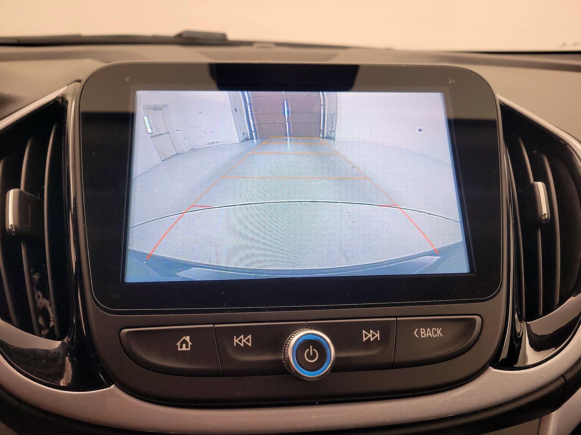 Thumbnail: 2018 Chevrolet Volt - 14