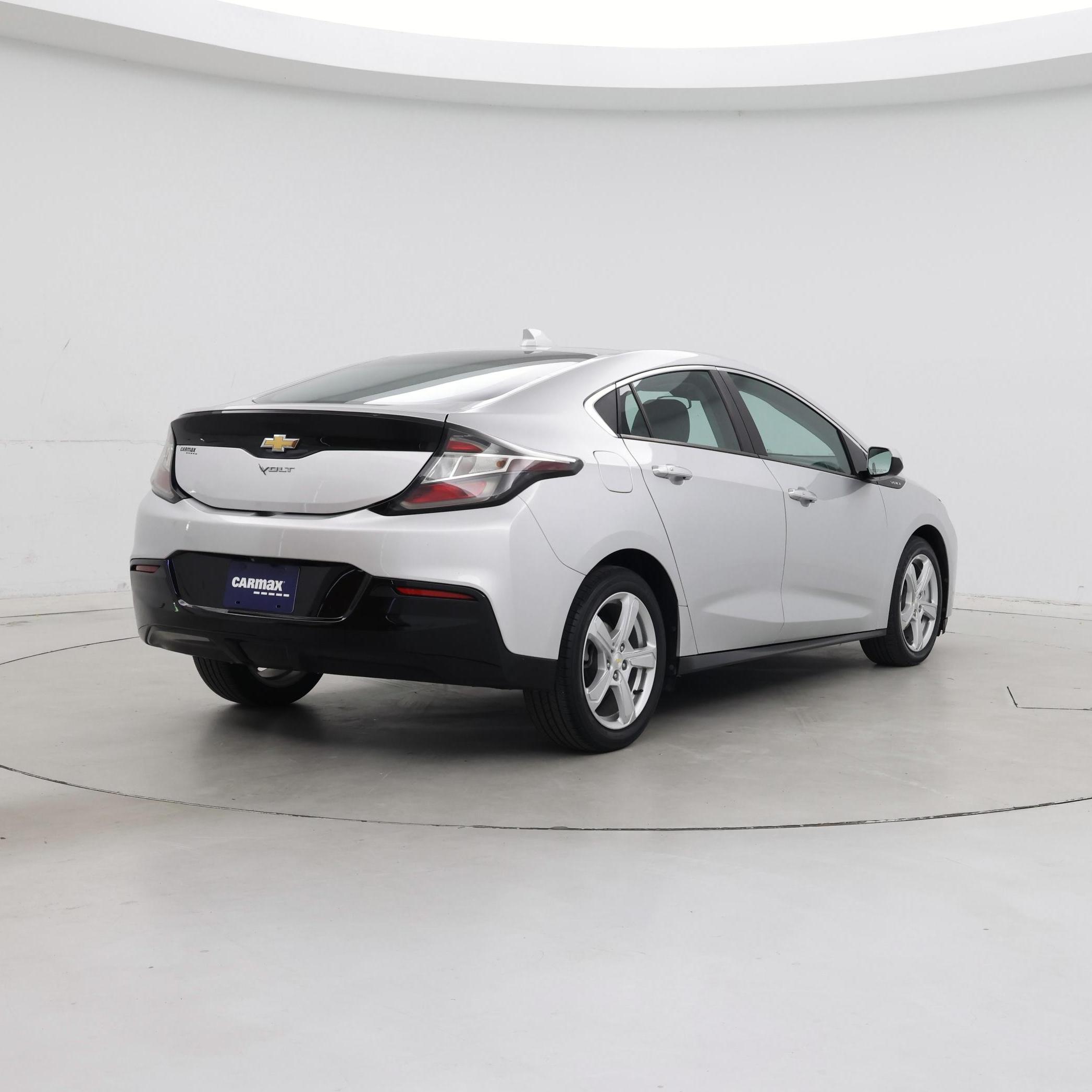 Thumbnail: 2018 Chevrolet Volt - 8