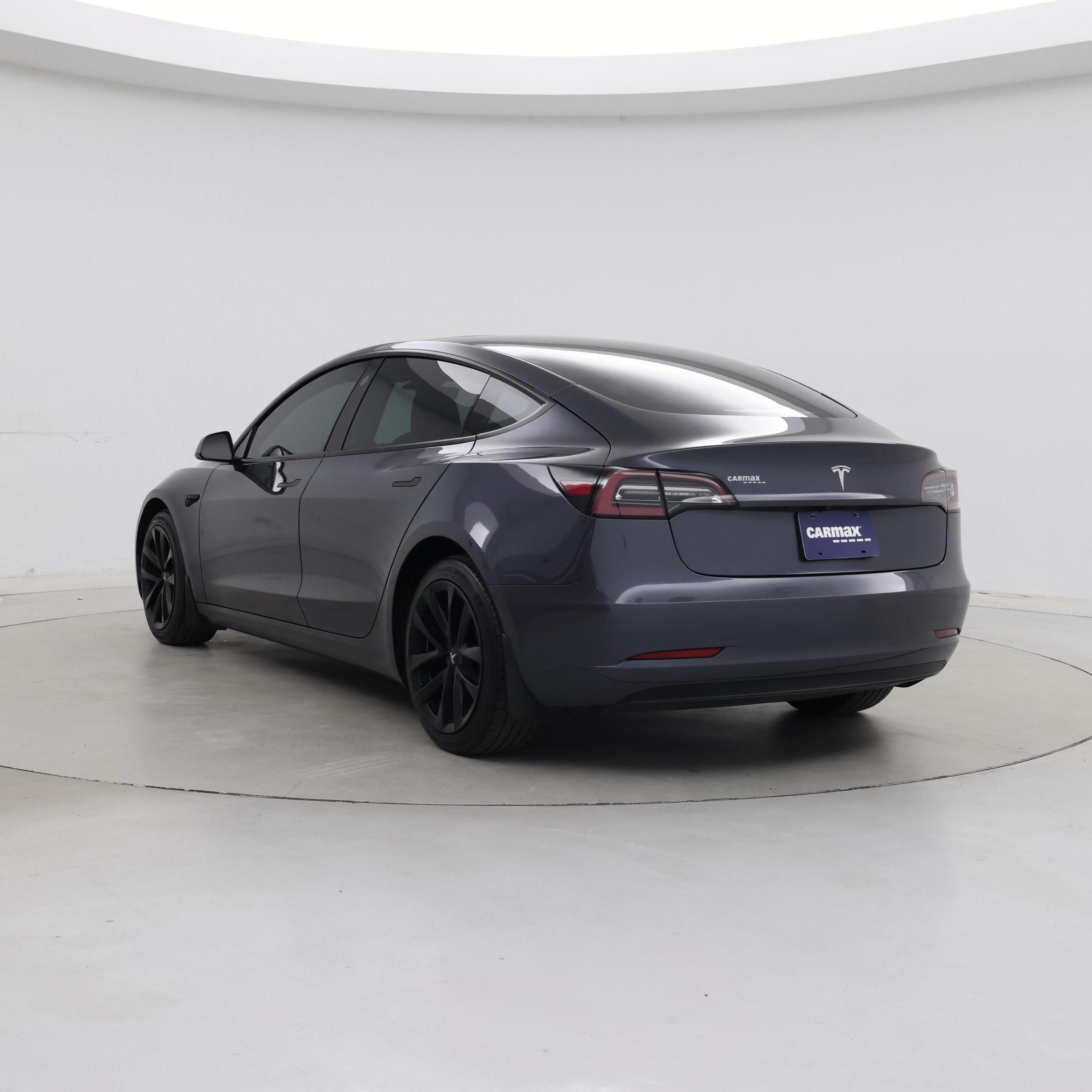 Thumbnail: 2023 Tesla Model 3 - 2