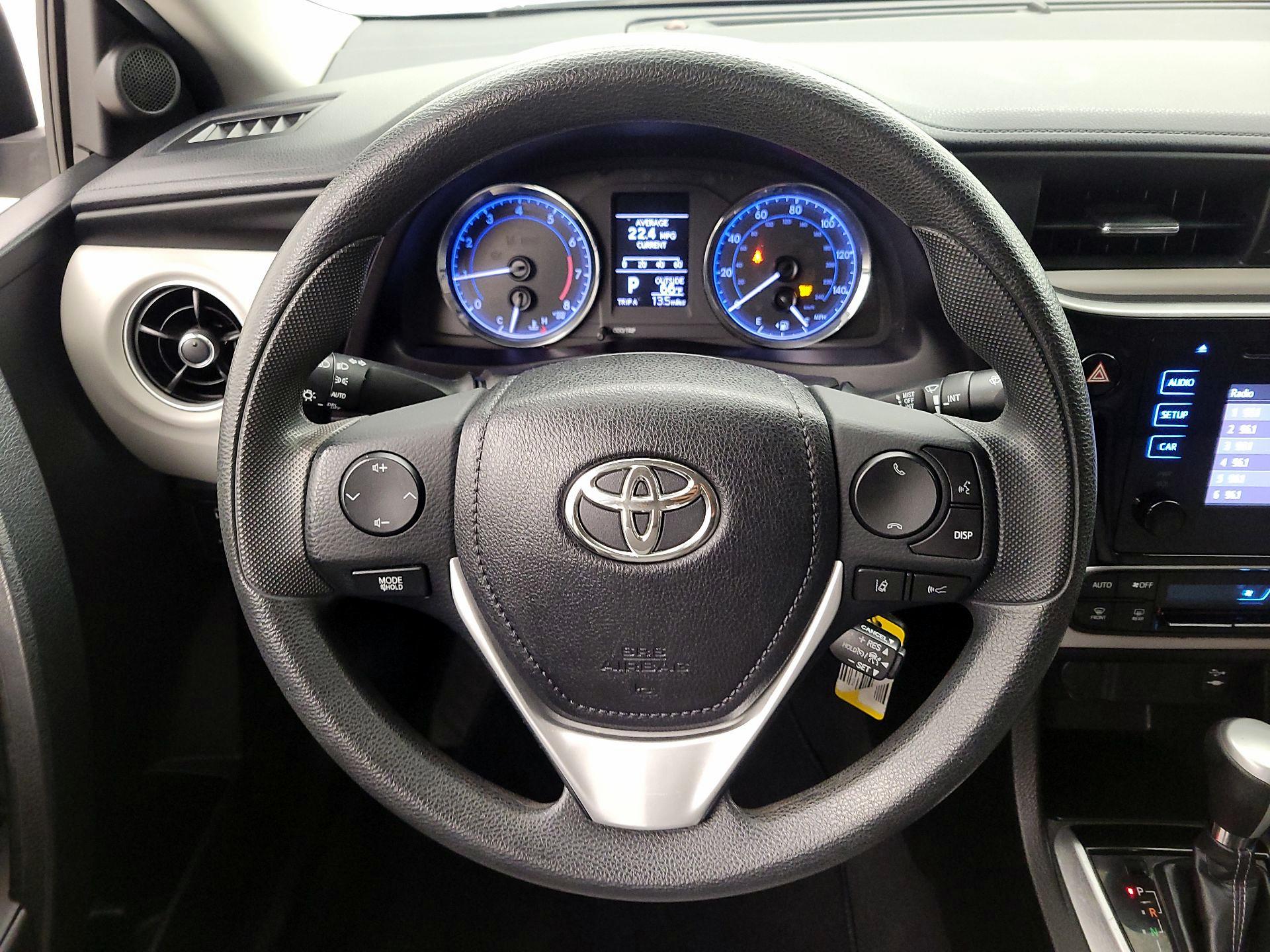 Thumbnail: 2019 Toyota Corolla - 10