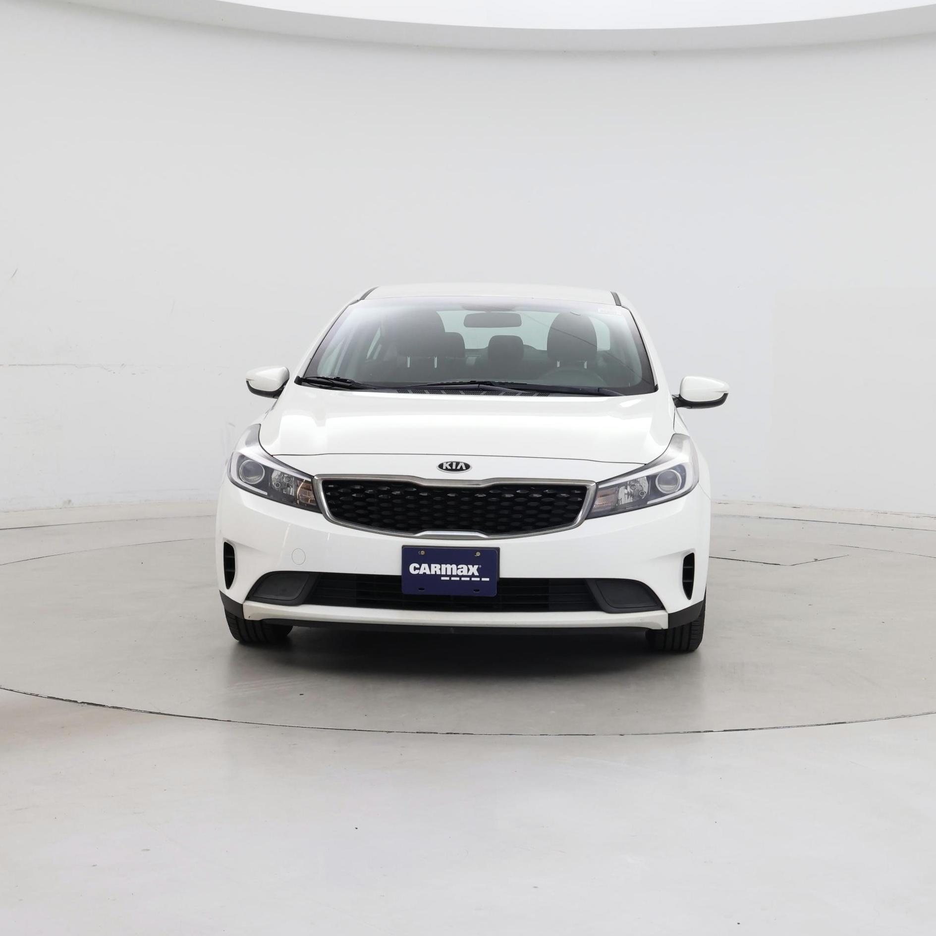 Thumbnail: 2017 Kia Forte - 5