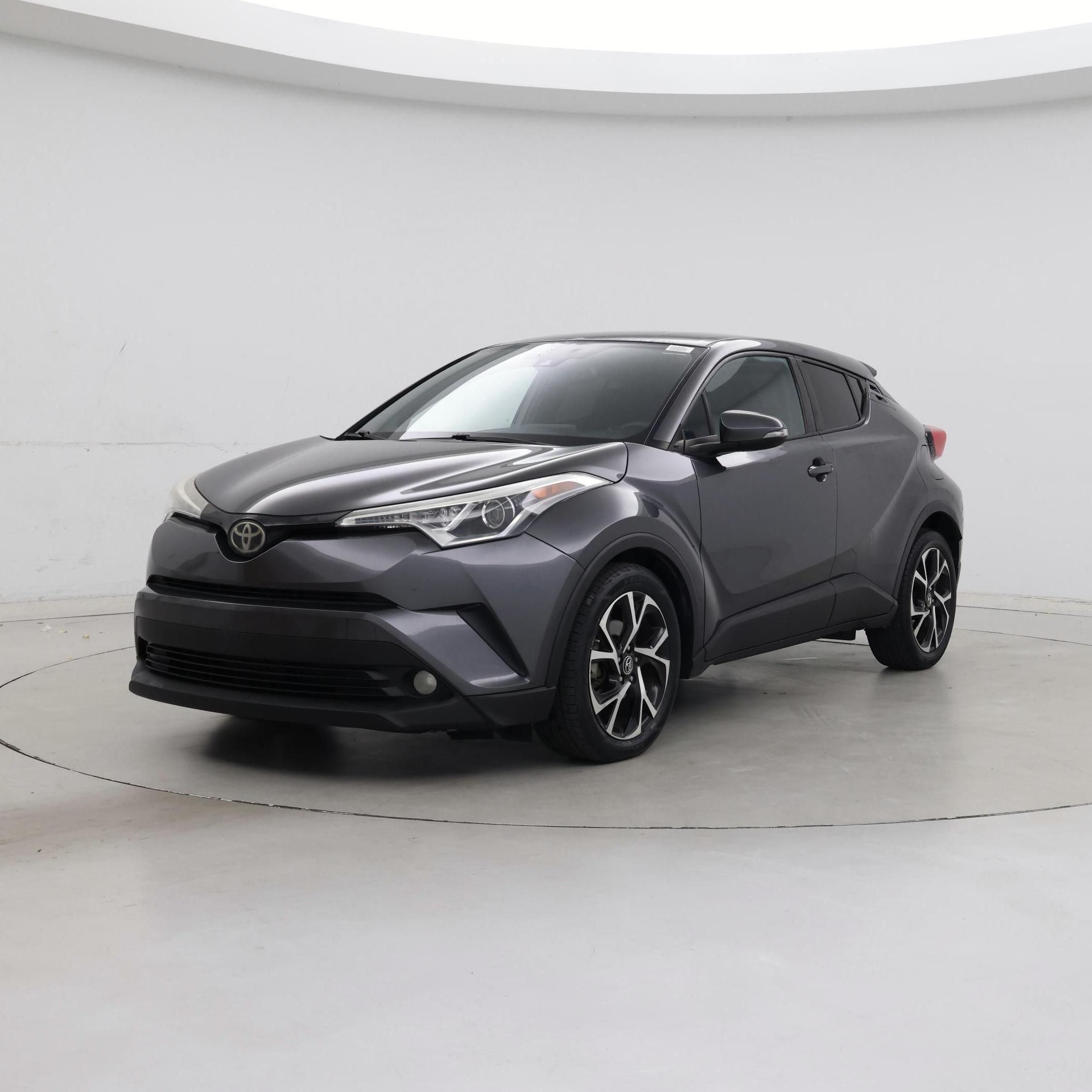 Thumbnail: 2018 Toyota C-HR - 4