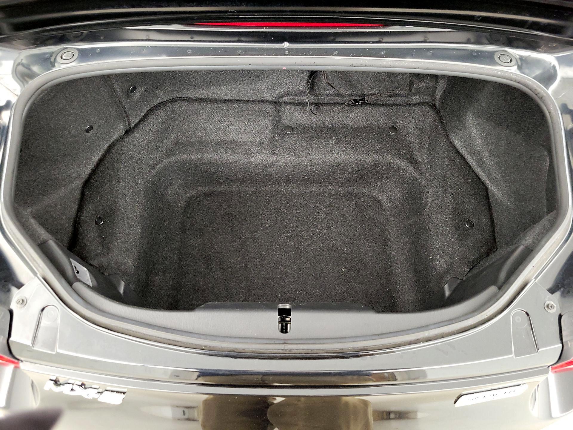 Thumbnail: 2016 Mazda MX-5 Miata - 18