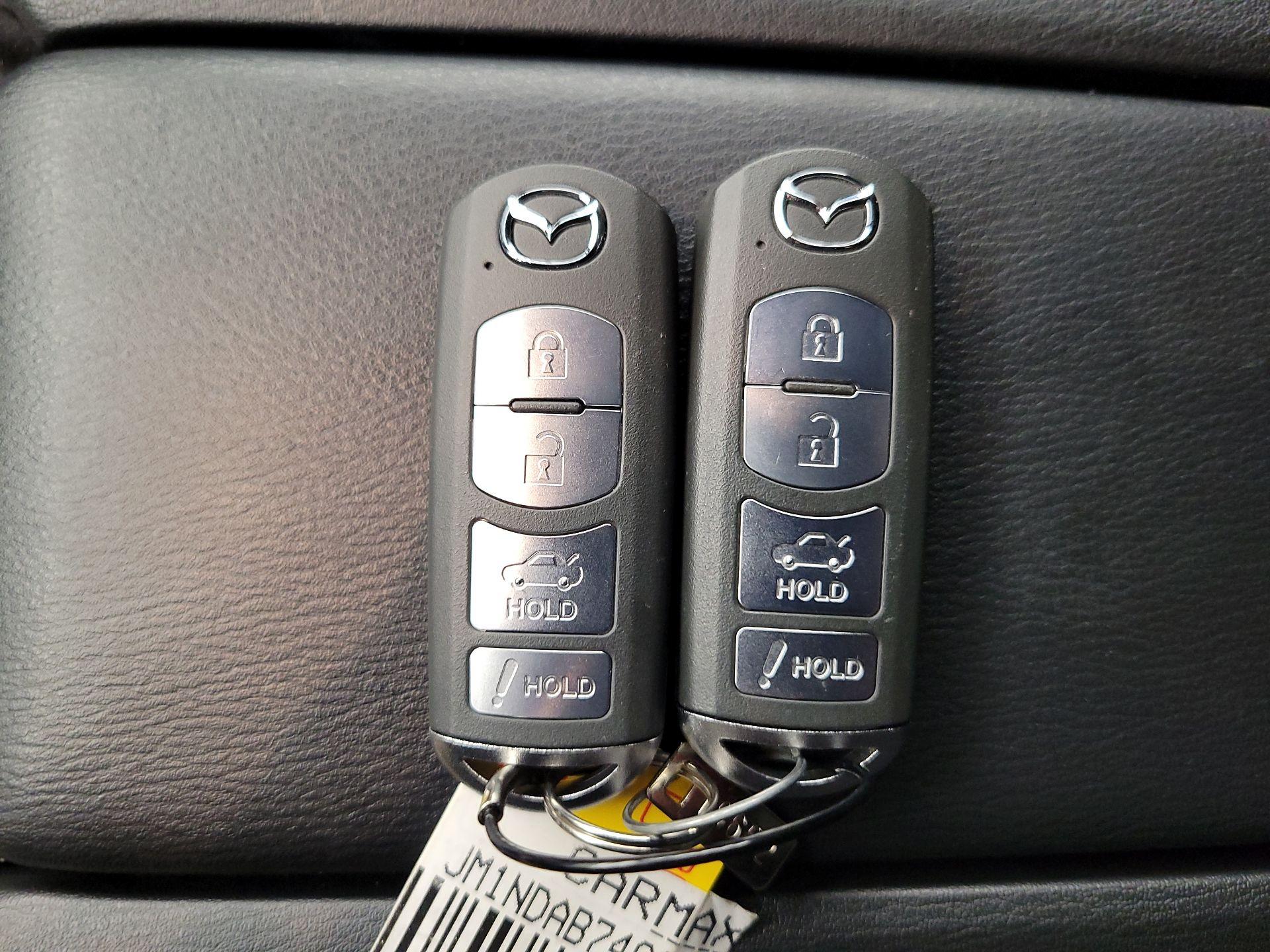 Thumbnail: 2016 Mazda MX-5 Miata - 20