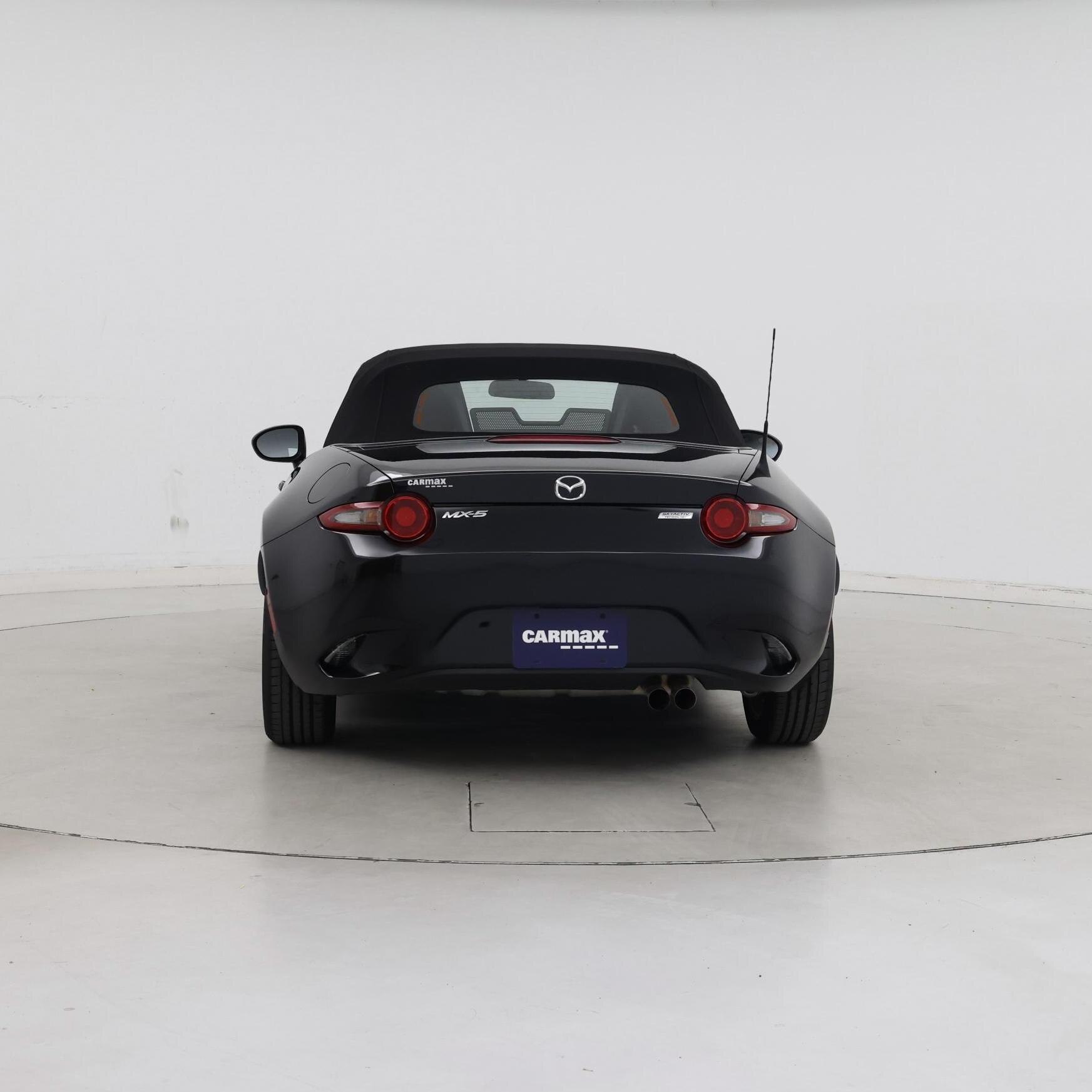 Thumbnail: 2016 Mazda MX-5 Miata - 6