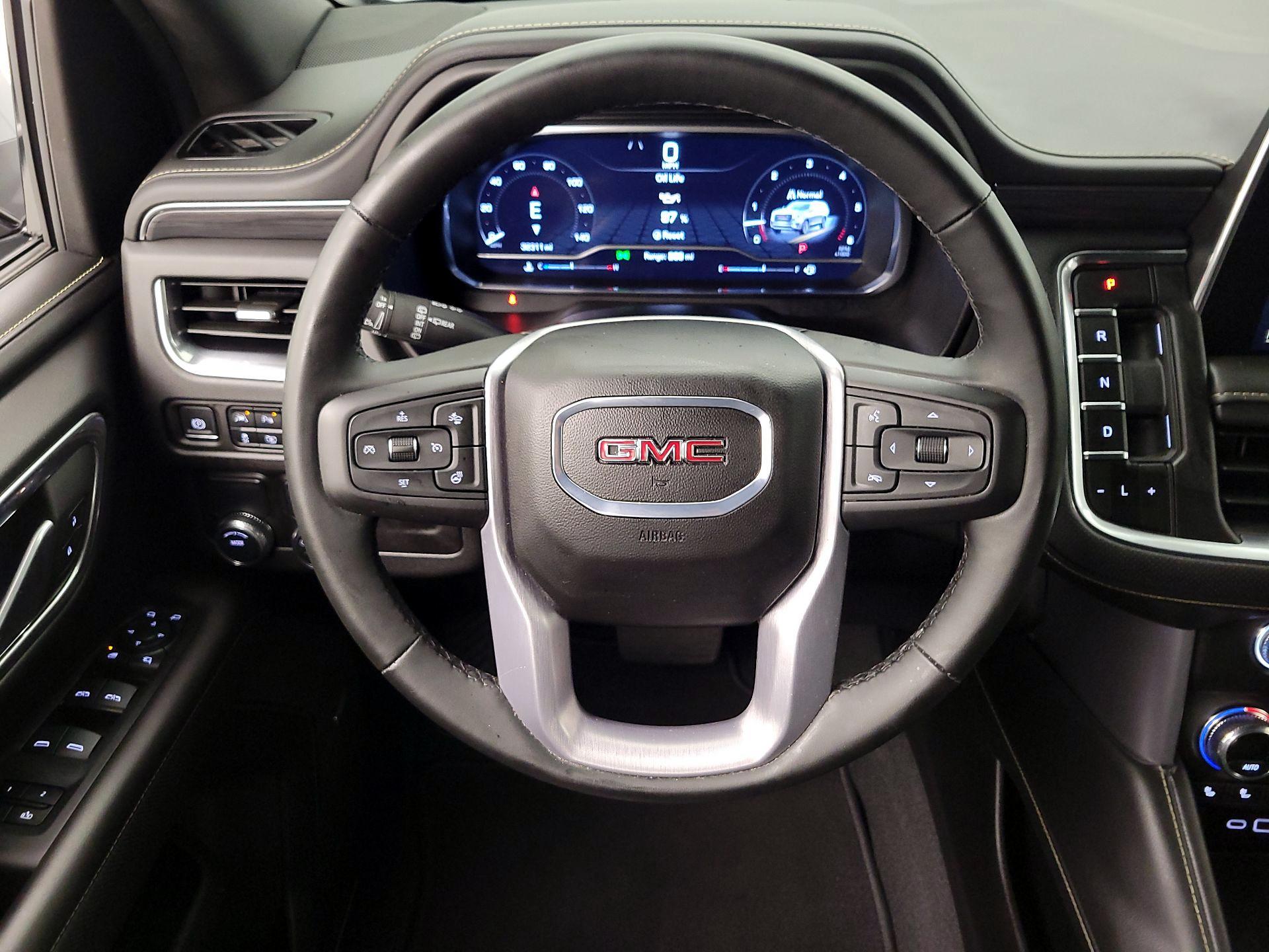 Thumbnail: 2024 GMC Yukon XL - 10