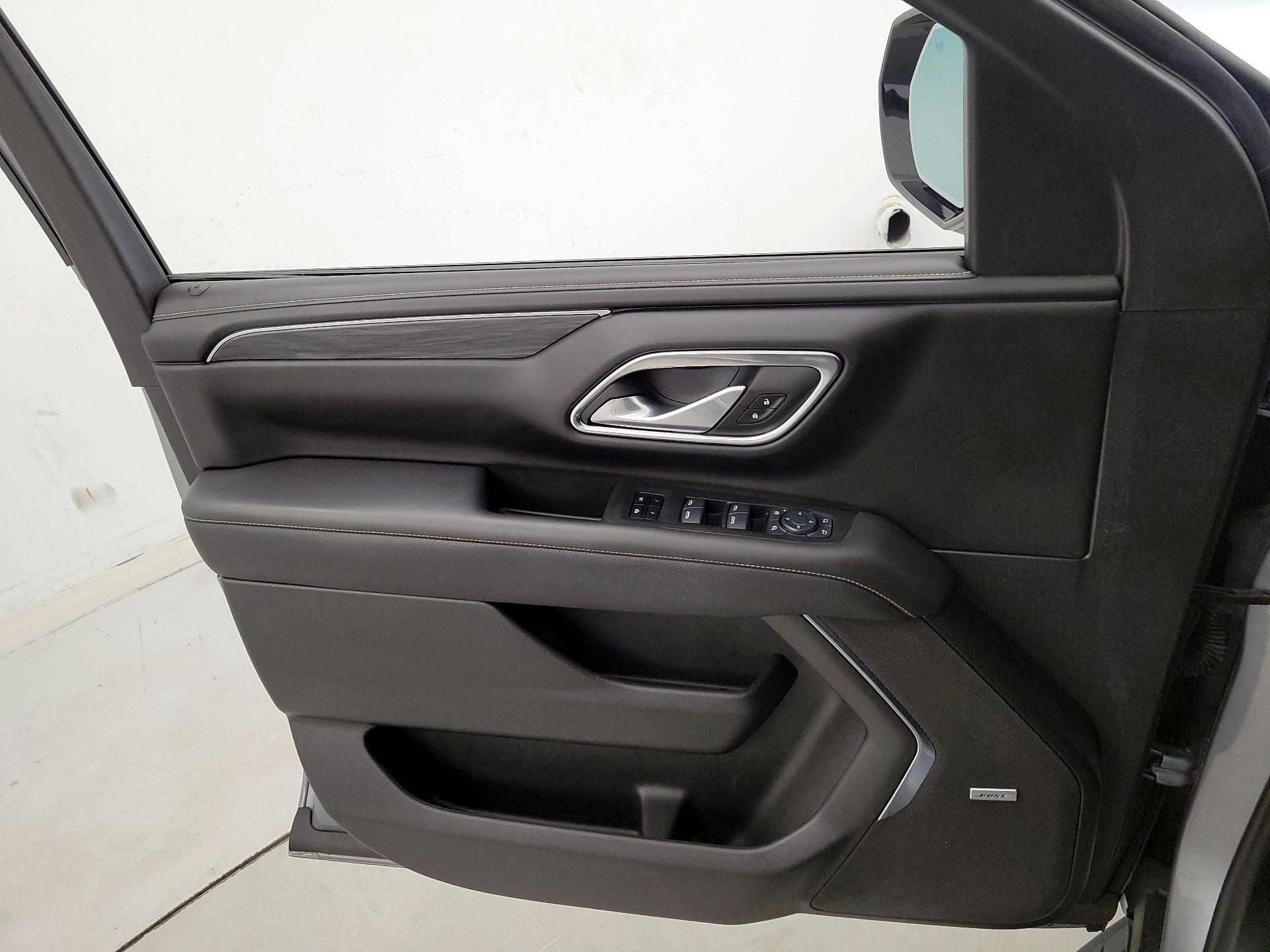 Thumbnail: 2024 GMC Yukon XL - 12