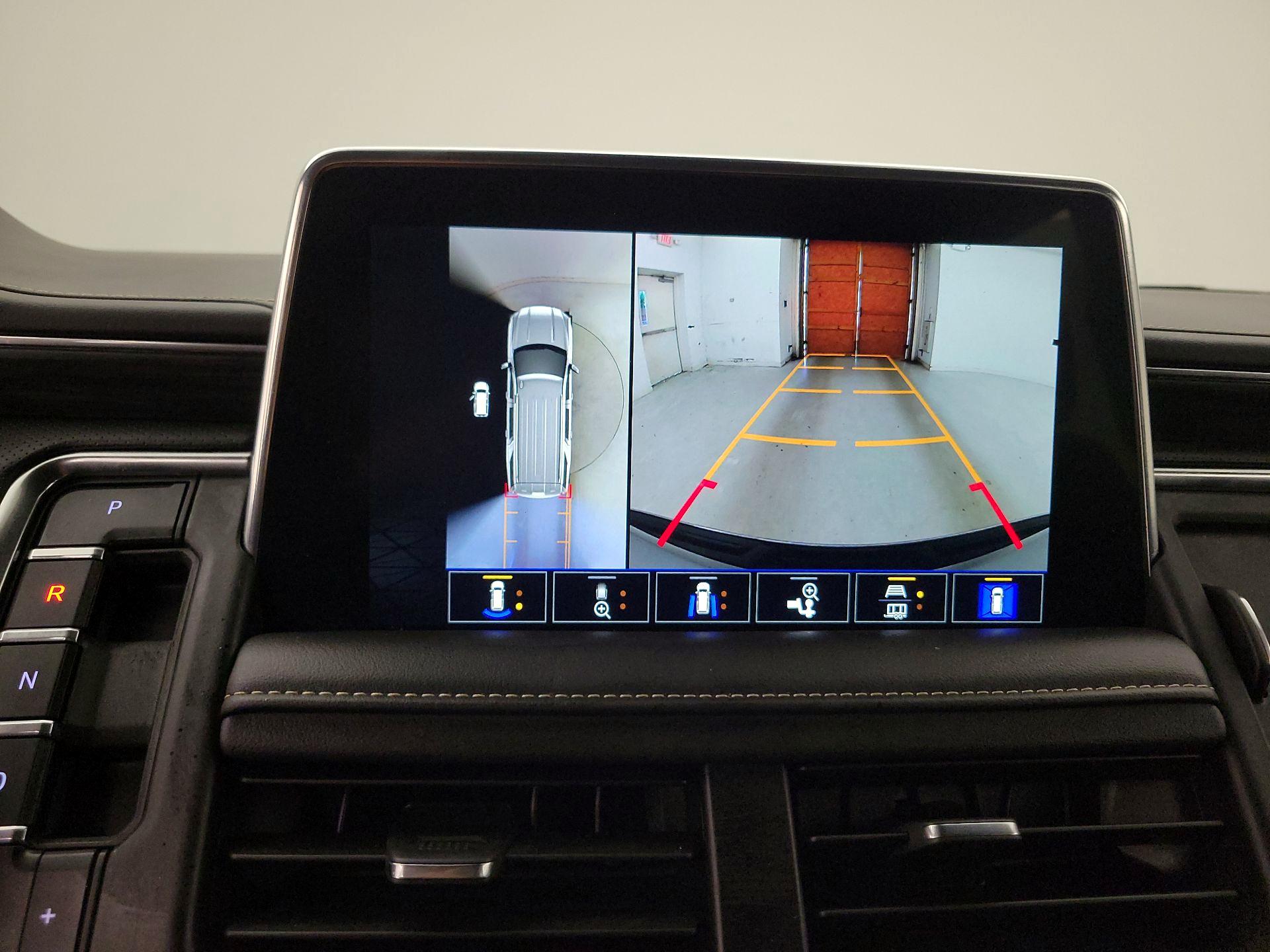 Thumbnail: 2024 GMC Yukon XL - 14