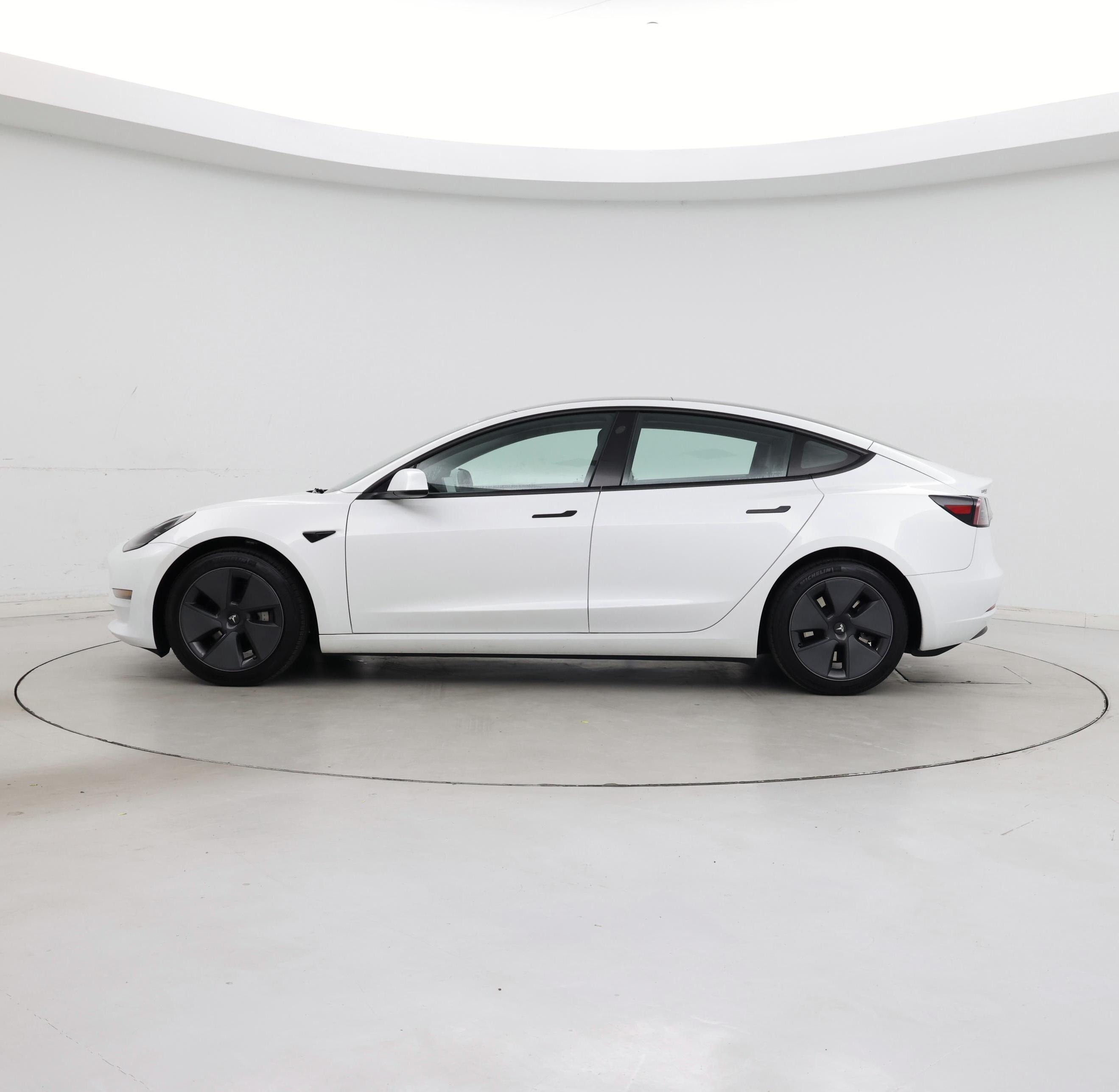 Thumbnail: 2023 Tesla Model 3 - 3