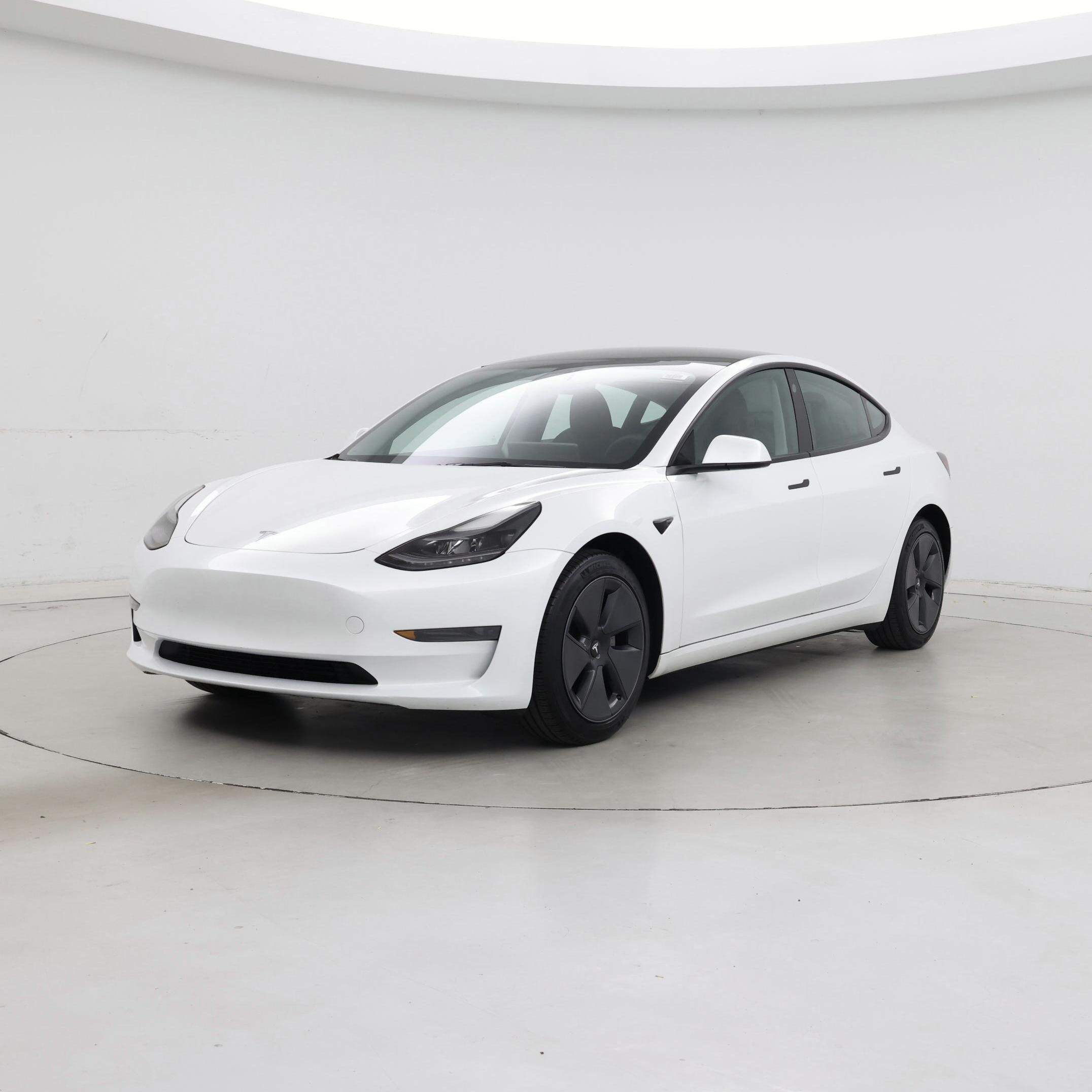 Thumbnail: 2023 Tesla Model 3 - 4