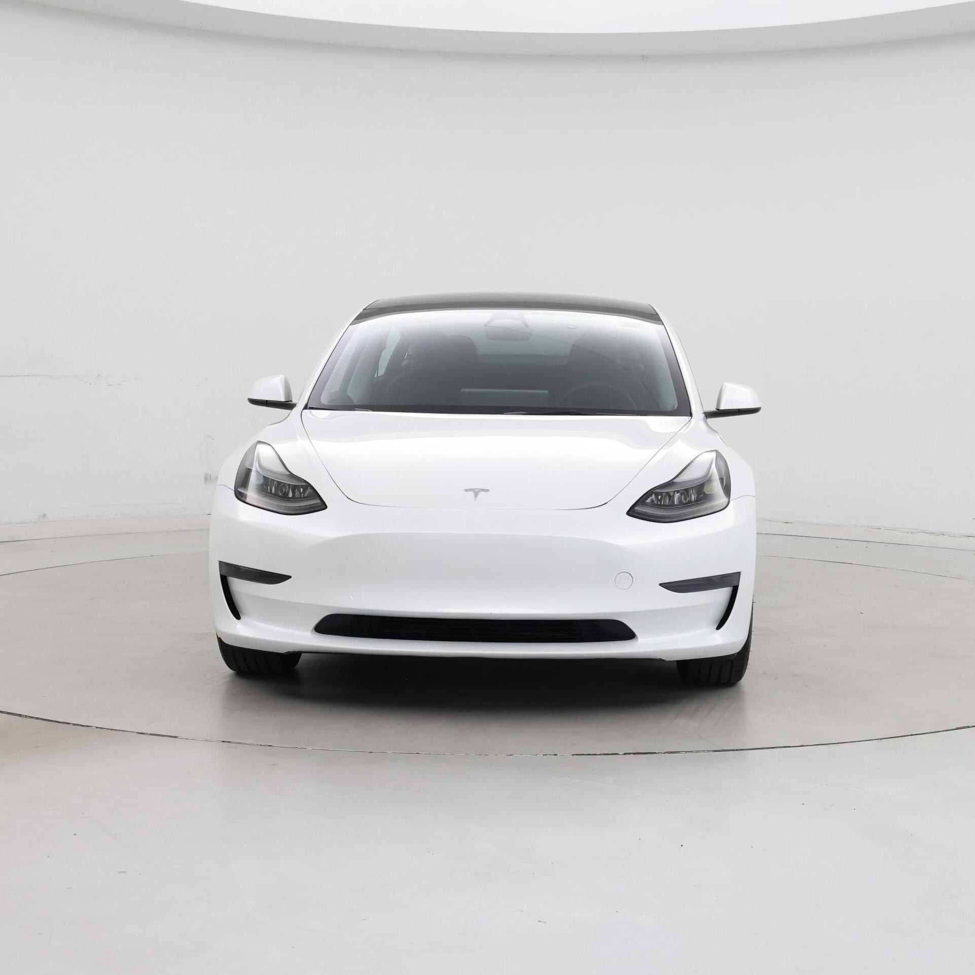 Thumbnail: 2023 Tesla Model 3 - 5