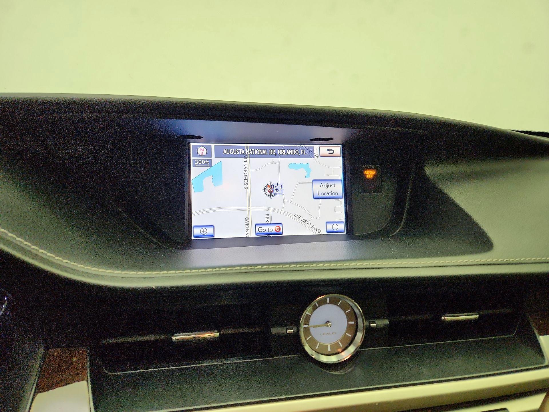 Thumbnail: 2014 Lexus ES - 14