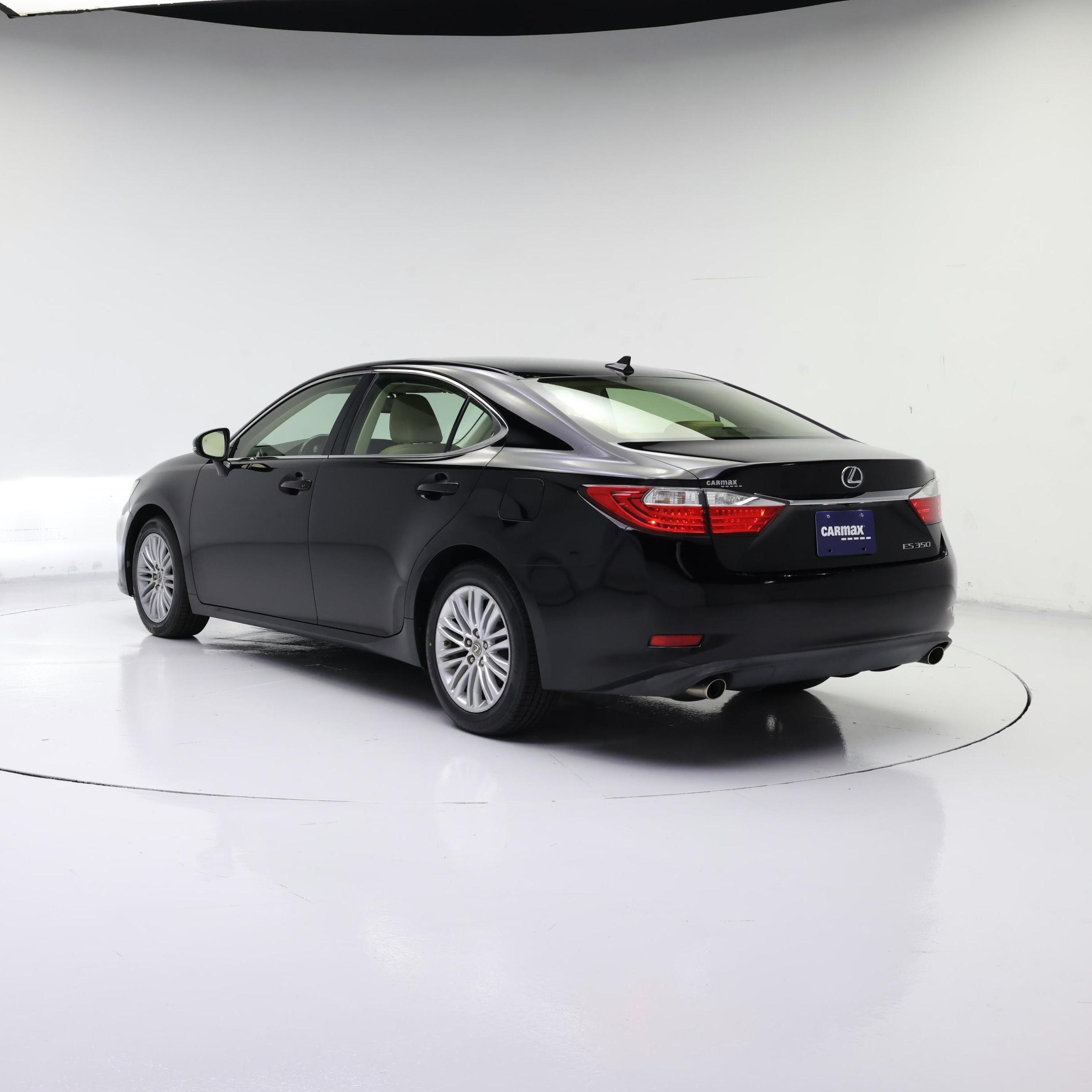 Thumbnail: 2014 Lexus ES - 2