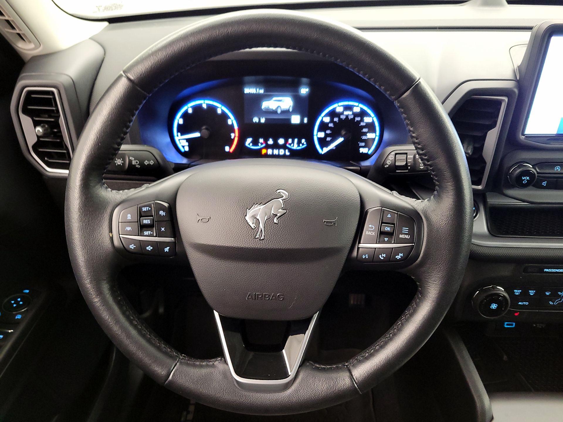 Thumbnail: 2022 Ford Bronco Sport - 10