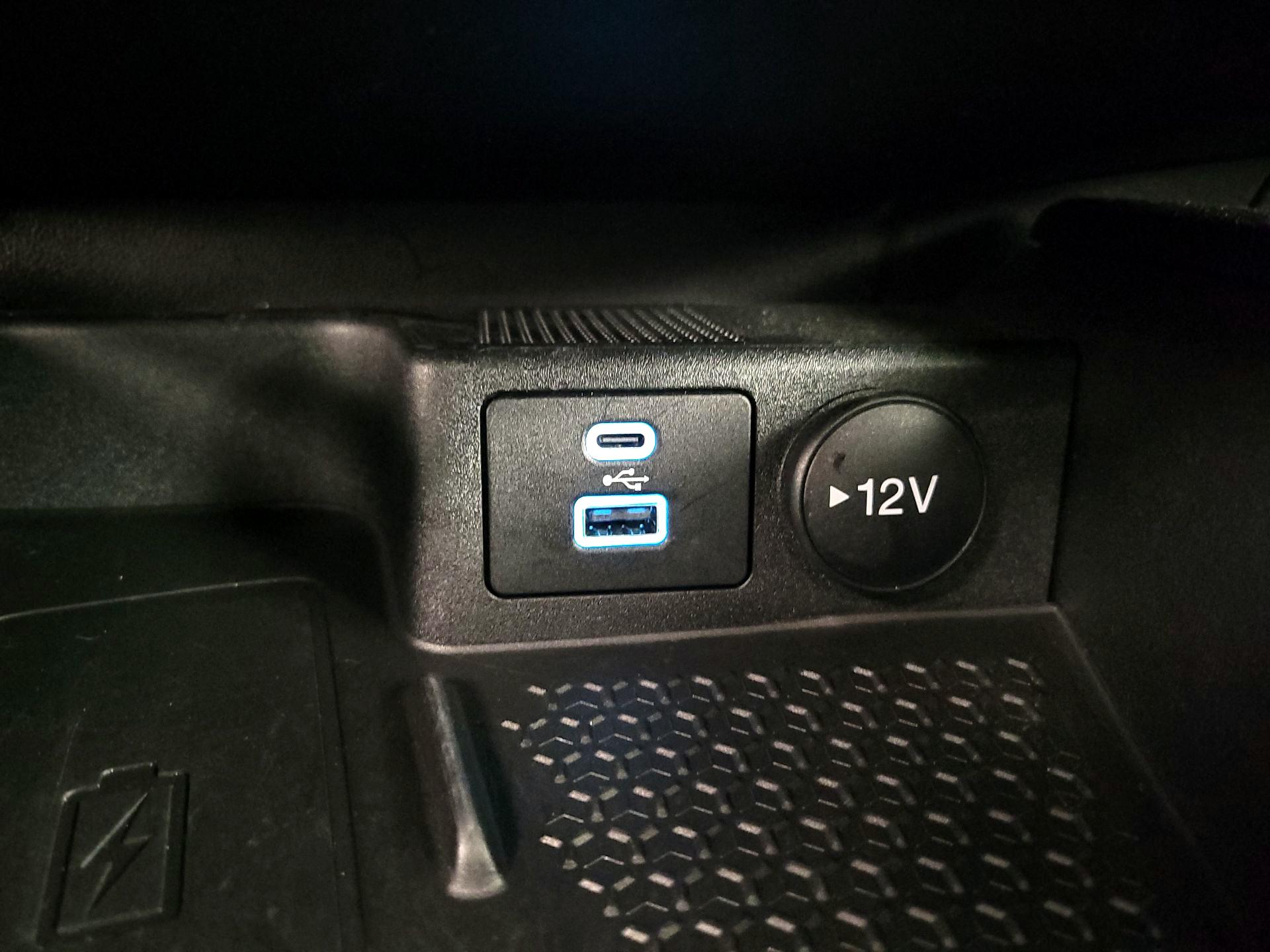 Thumbnail: 2022 Ford Bronco Sport - 19