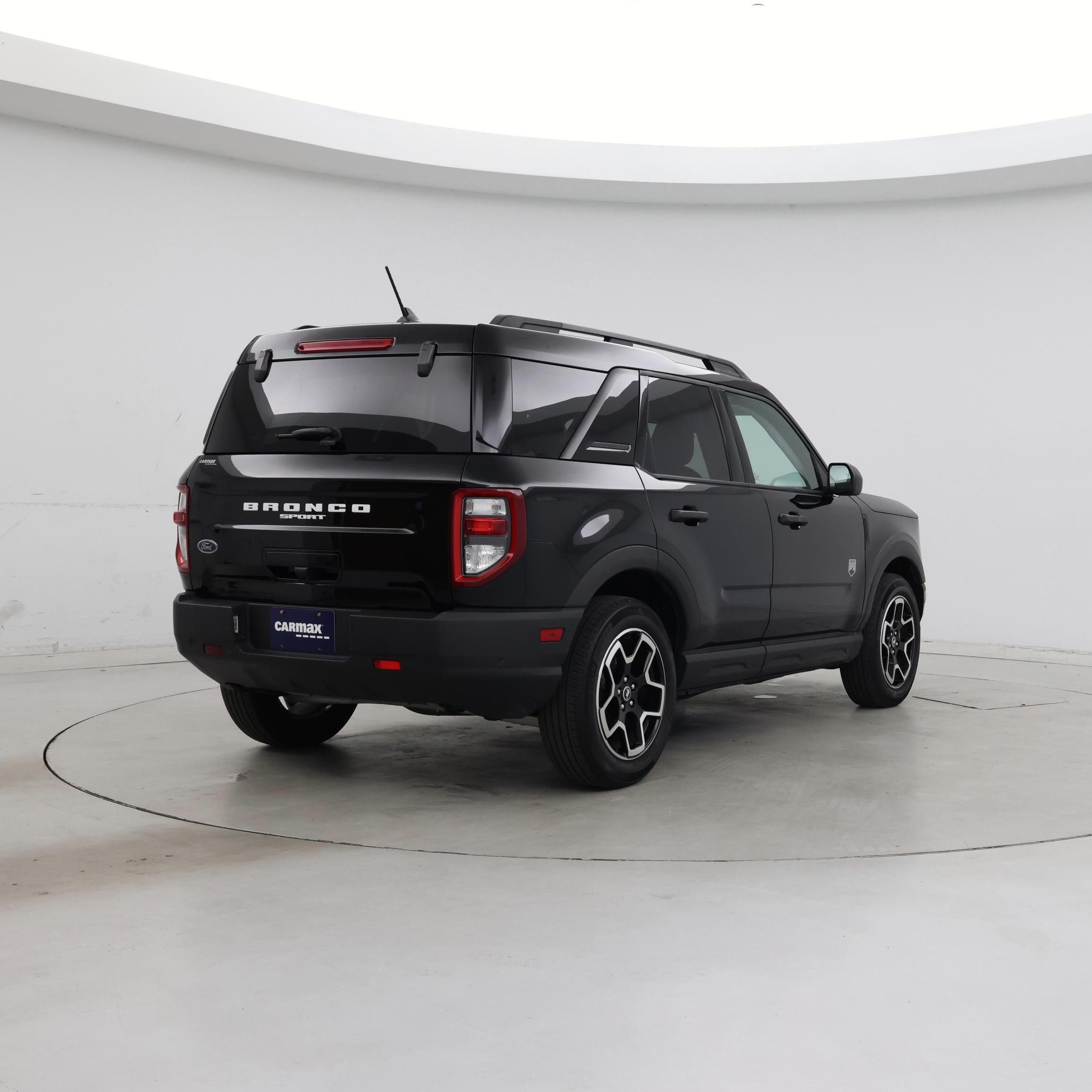 Thumbnail: 2022 Ford Bronco Sport - 8