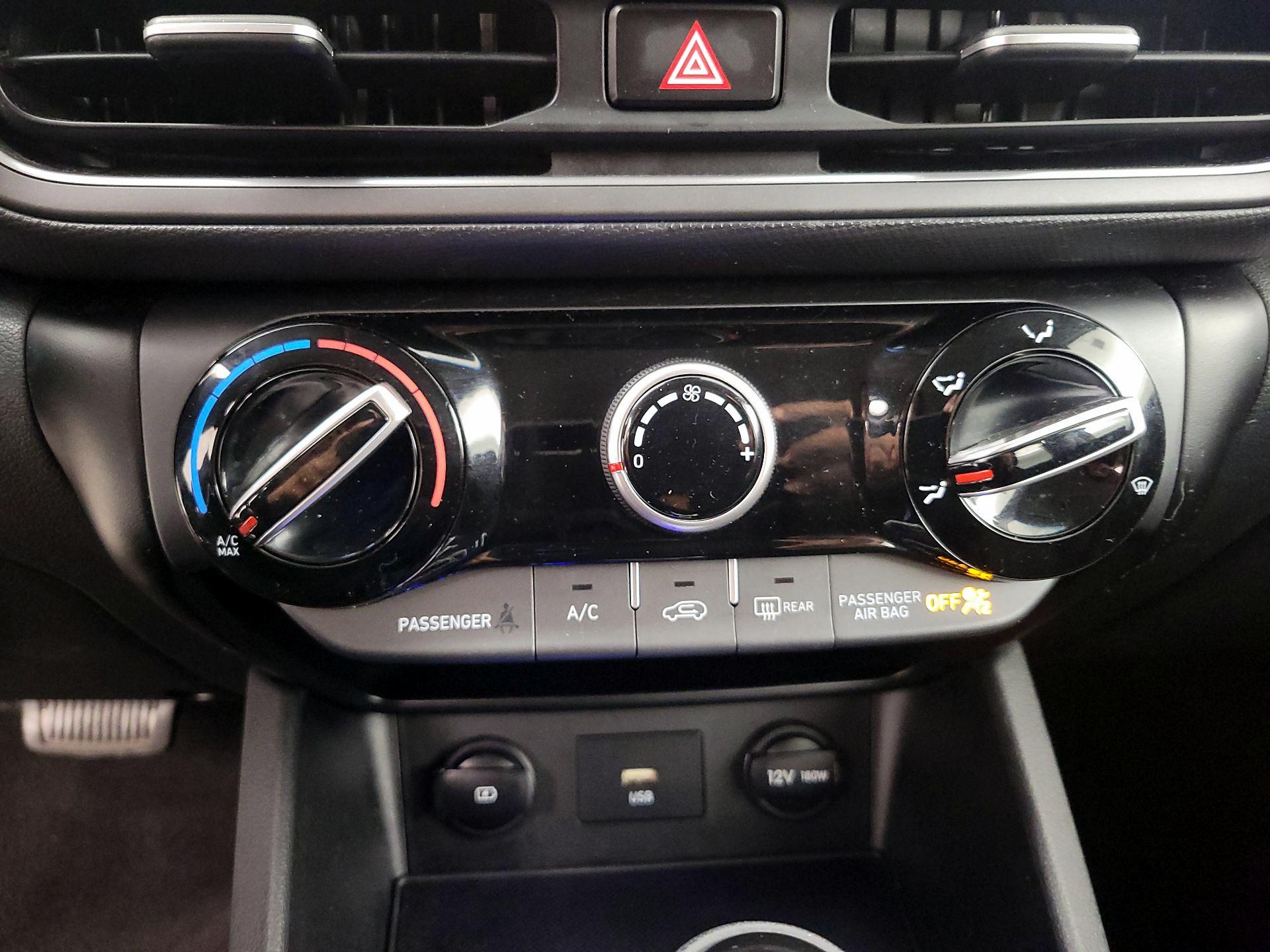 Thumbnail: 2022 Hyundai Kona - 16