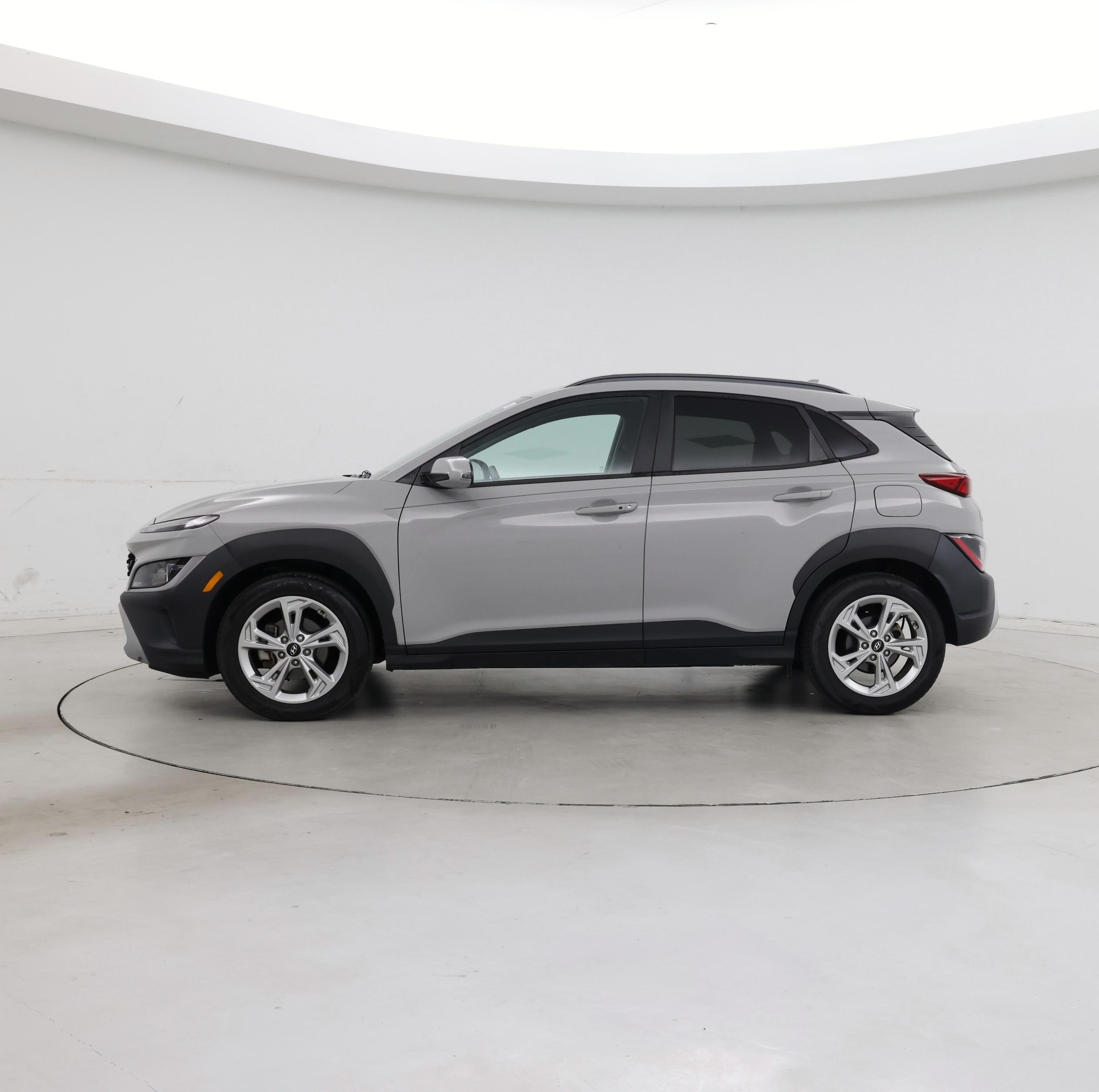 Thumbnail: 2022 Hyundai Kona - 3