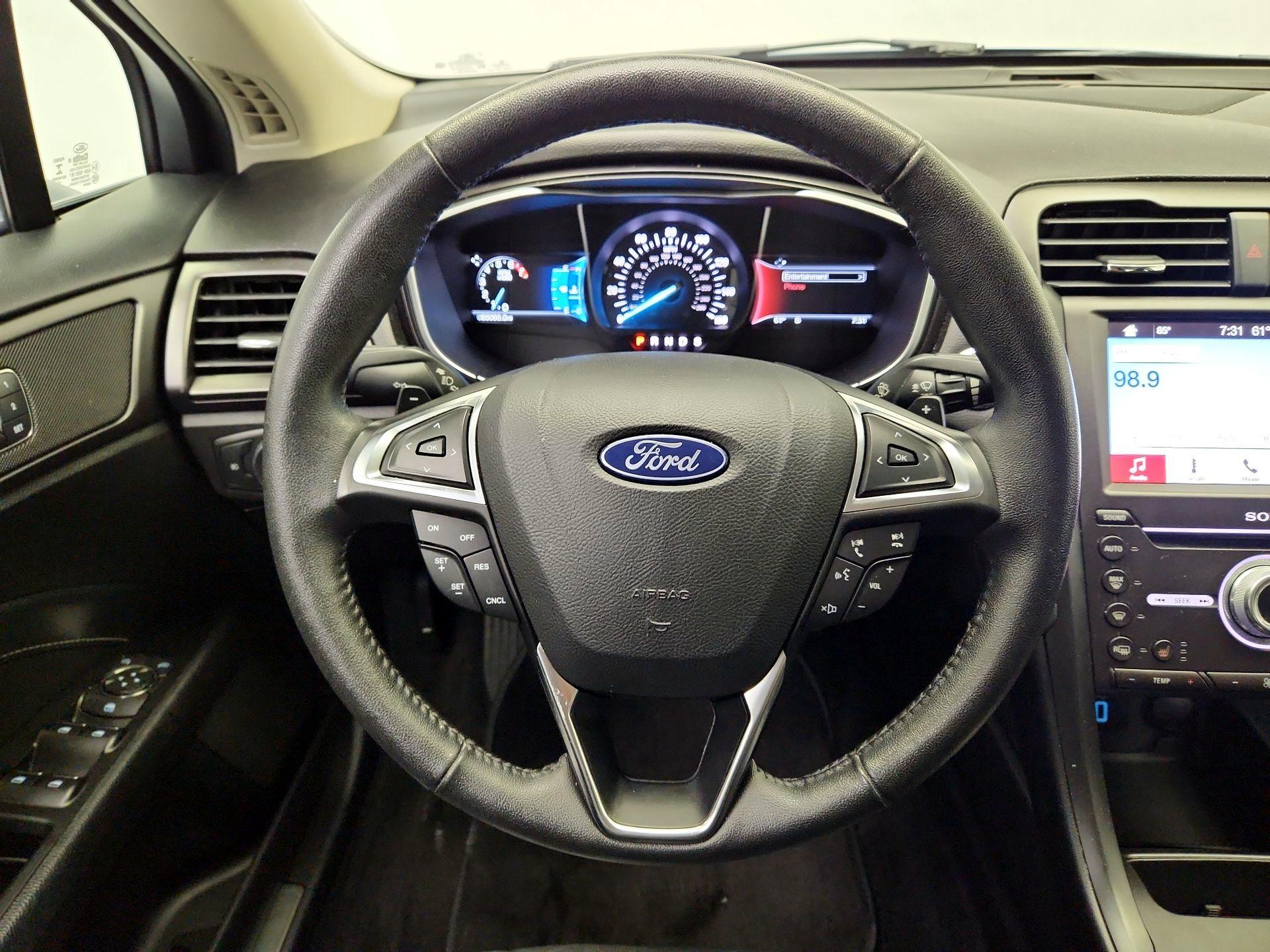 Thumbnail: 2018 Ford Fusion - 10