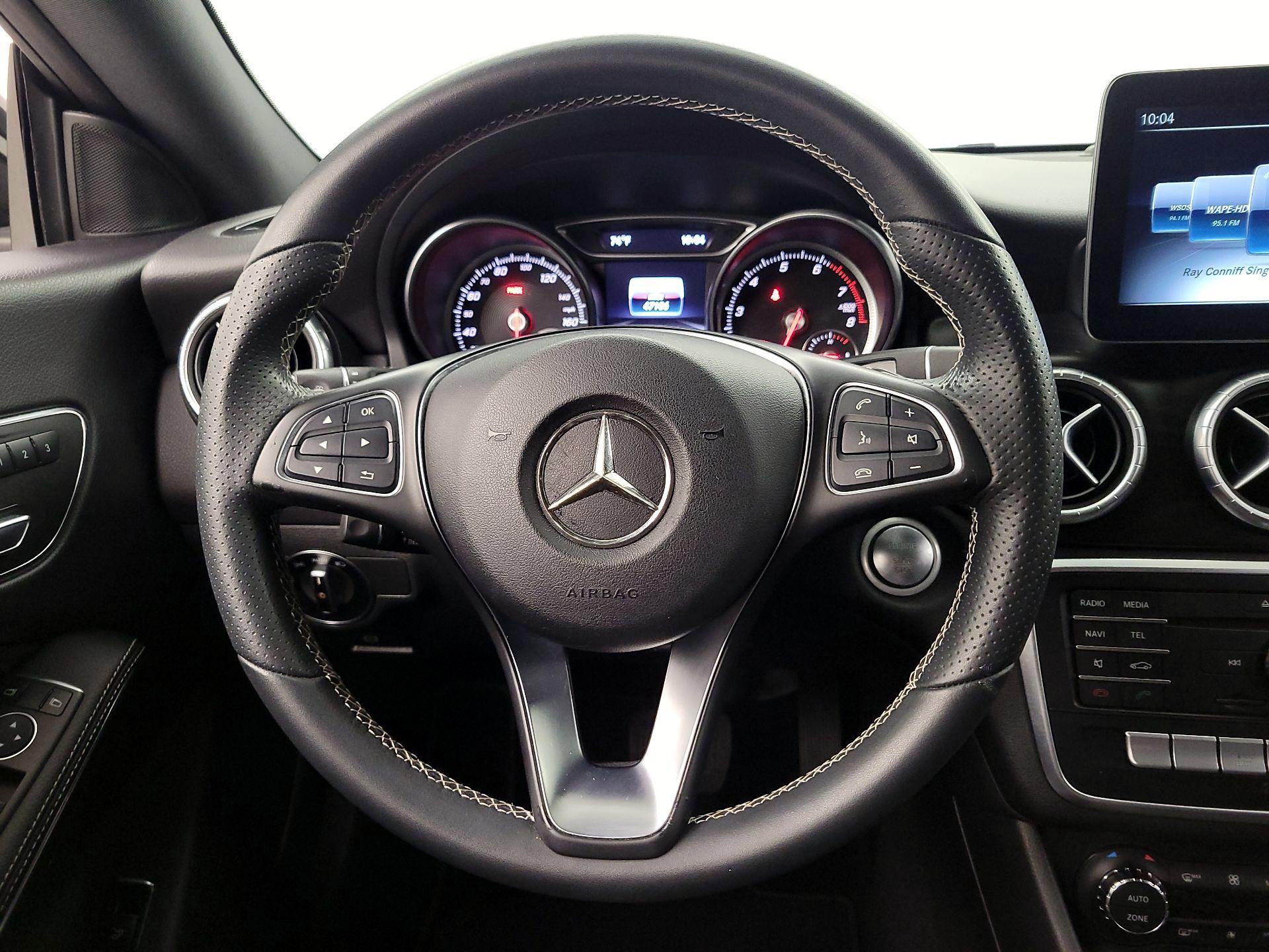 Thumbnail: 2018 Mercedes-Benz CLA - 10