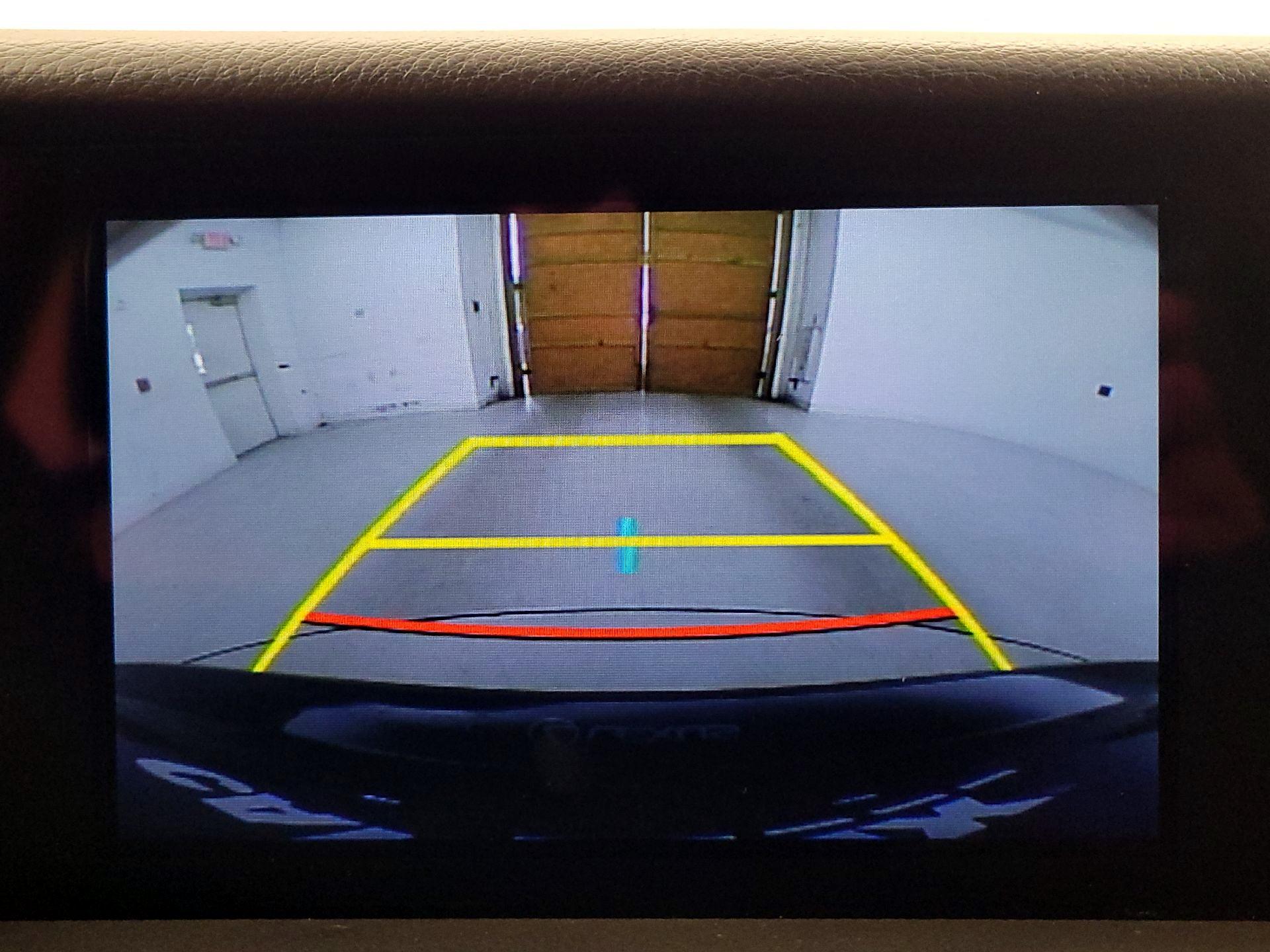 Thumbnail: 2019 Lexus IS - 14