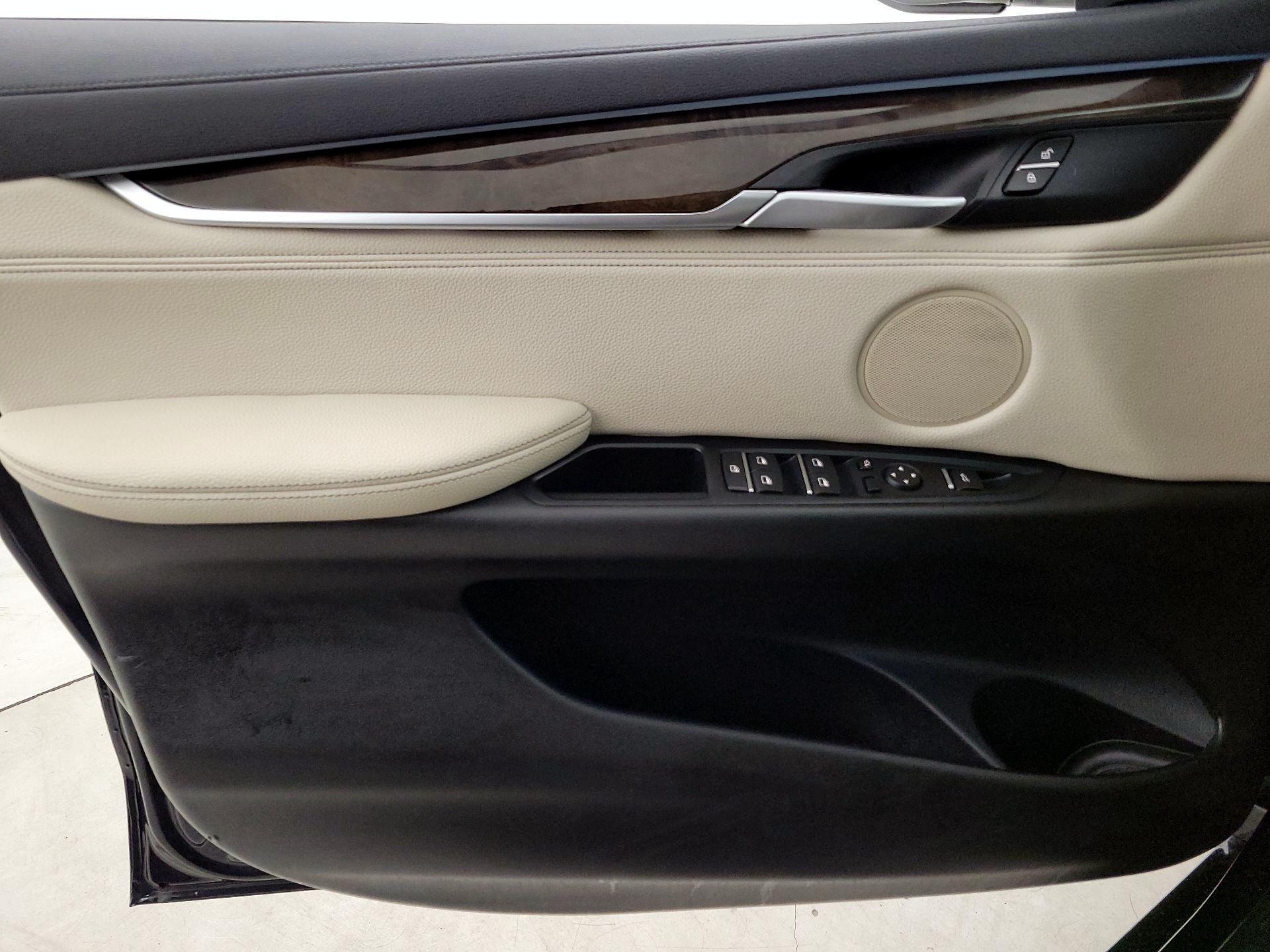 Thumbnail: 2017 BMW X6 - 12