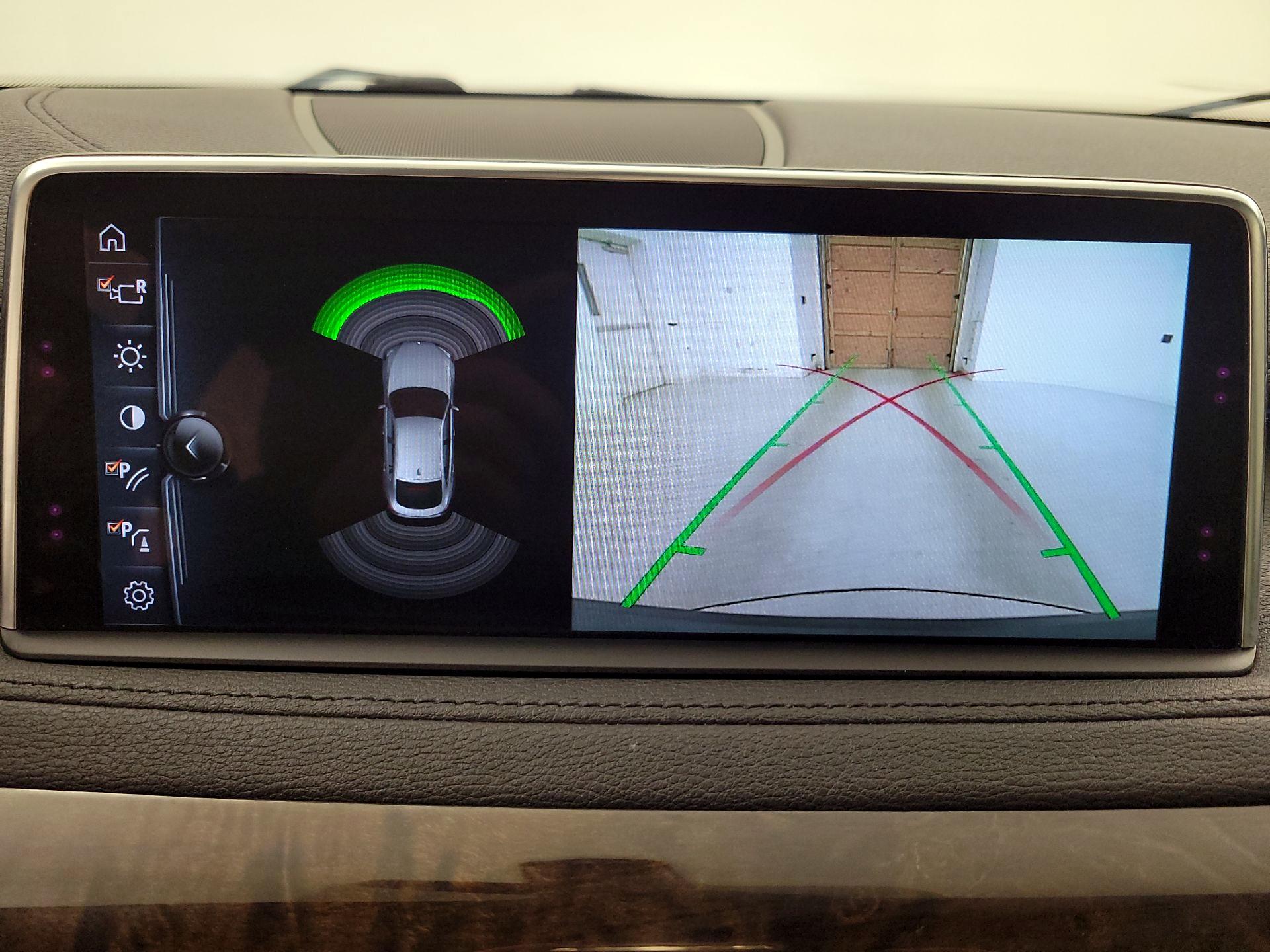 Thumbnail: 2017 BMW X6 - 15