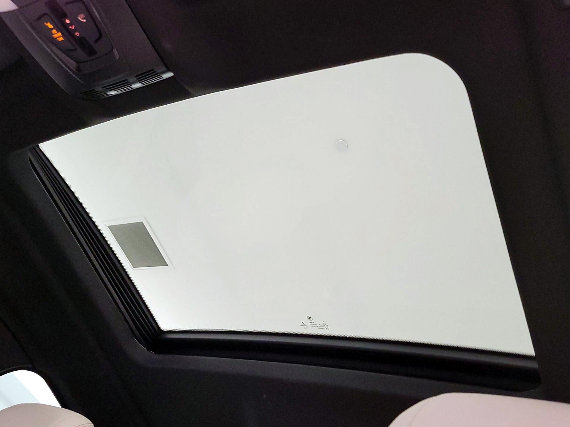 Thumbnail: 2017 BMW X6 - 20