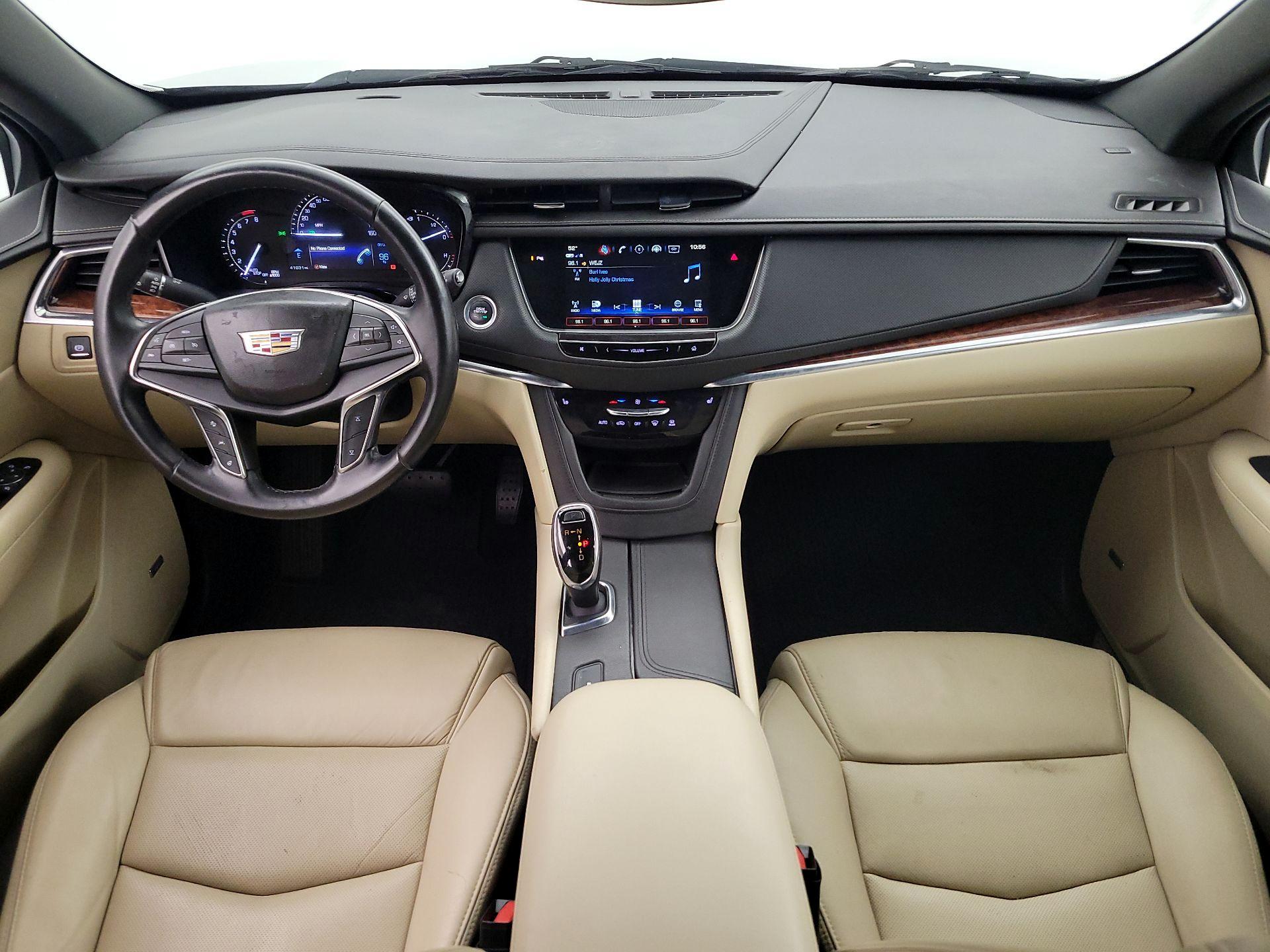 Thumbnail: 2019 Cadillac XT5 - 9